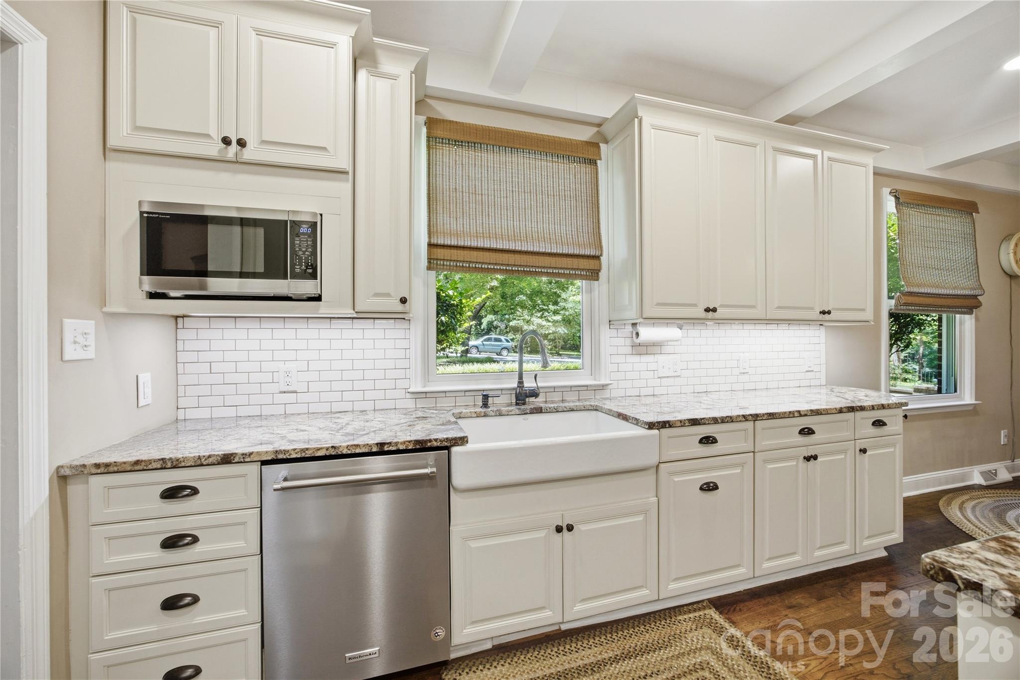 455 Heathcote Drive Property Photo 13