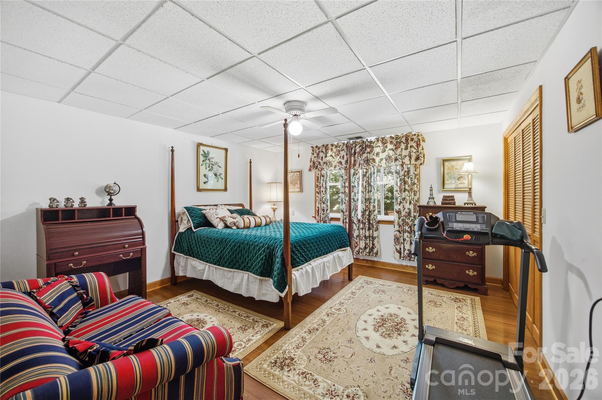 455 Heathcote Drive Property Photo 38