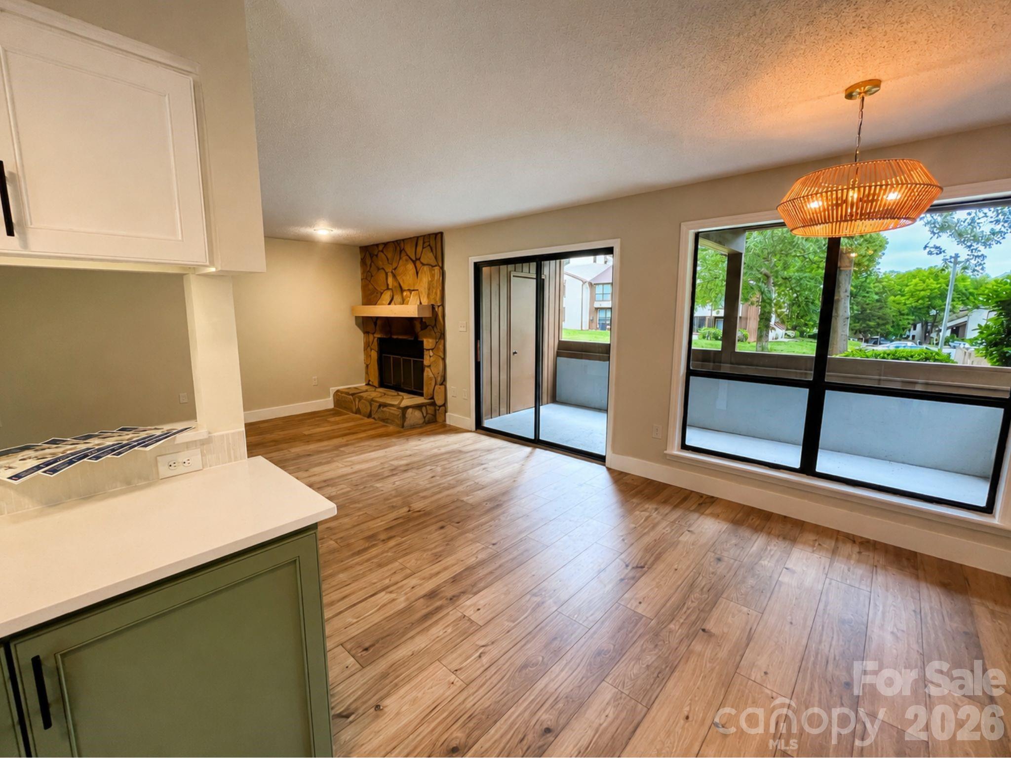 7204 Winery Lane Property Photo 8