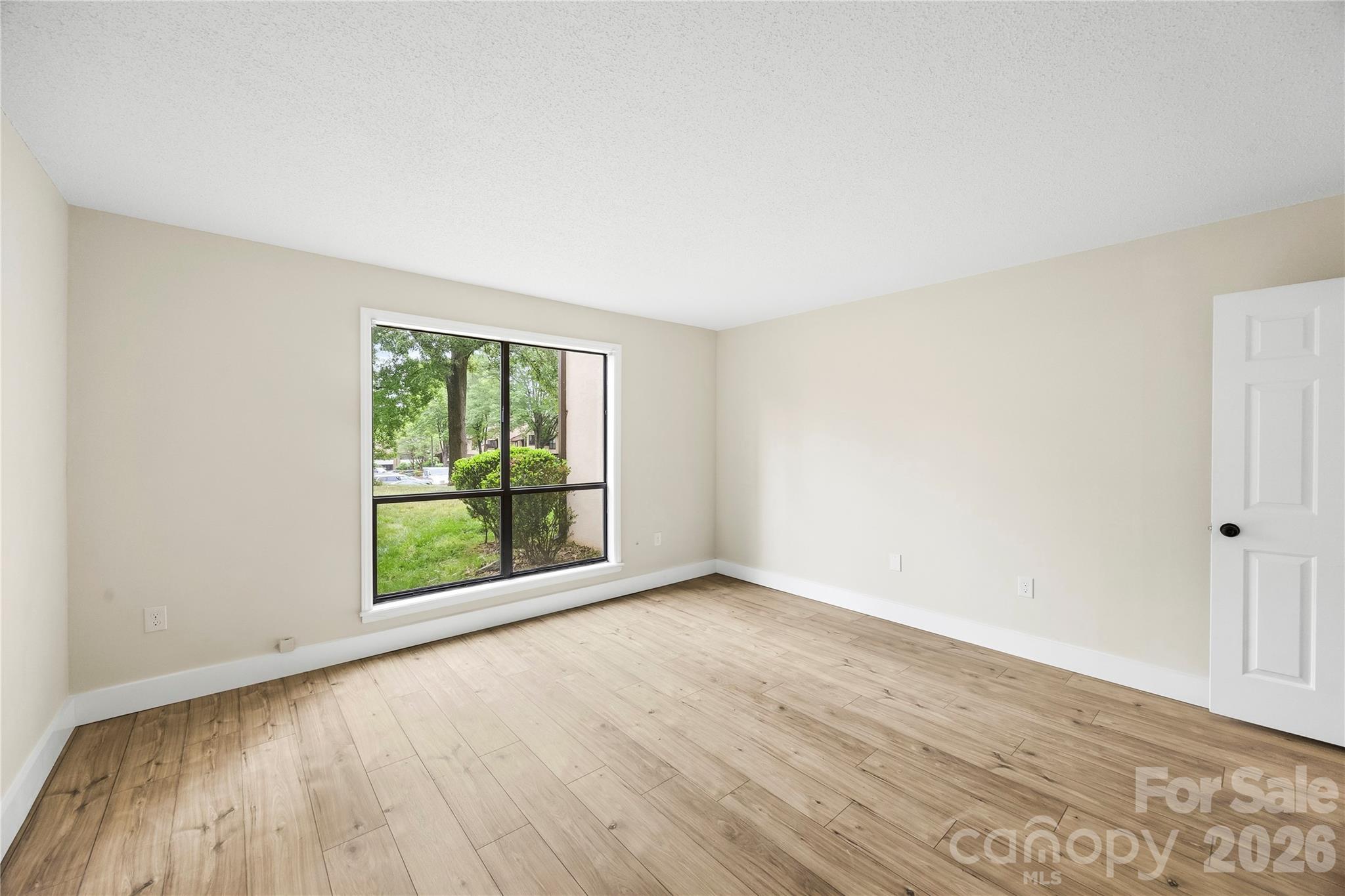 7204 Winery Lane Property Photo 18