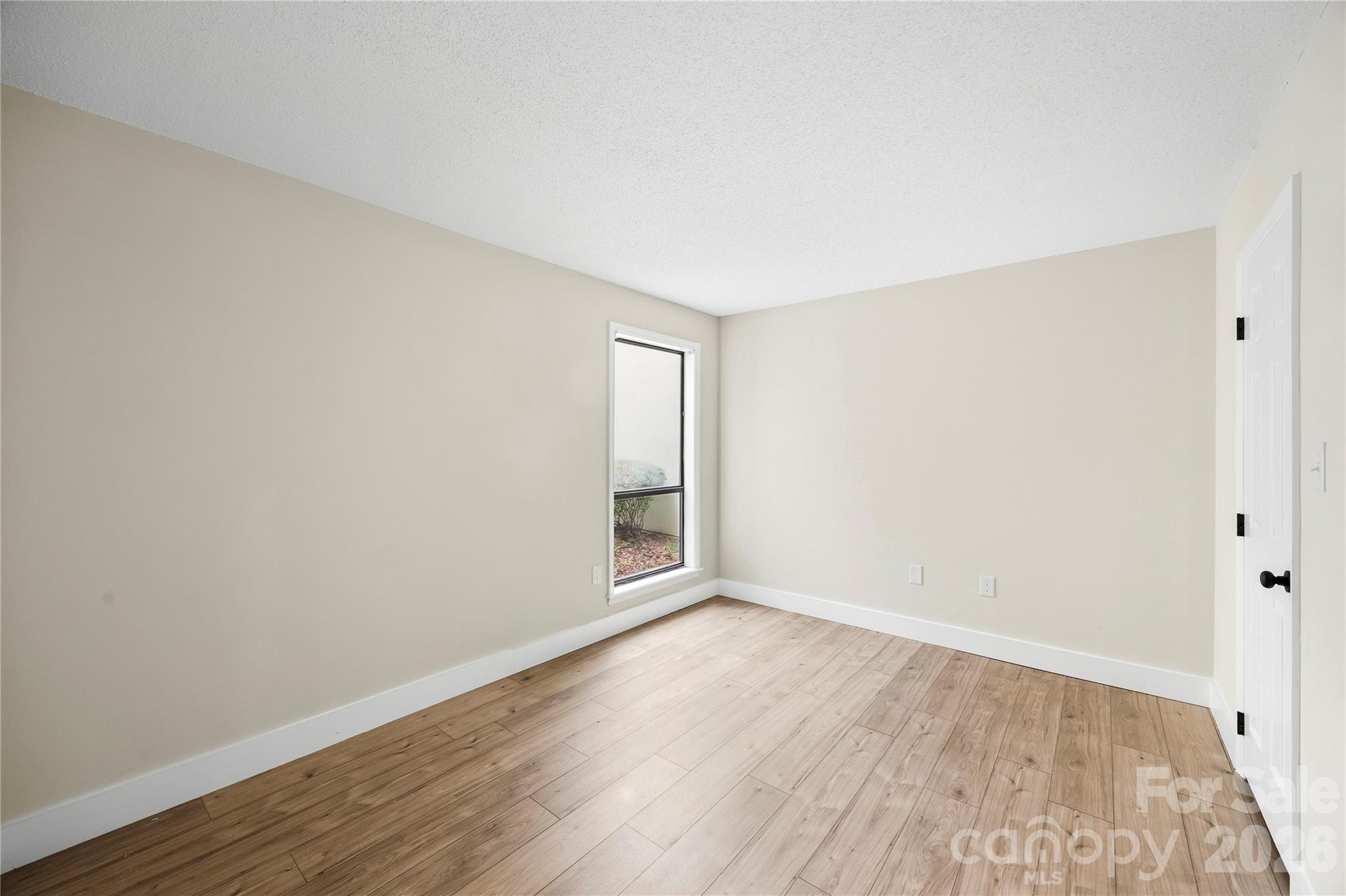 7204 Winery Lane Property Photo 24