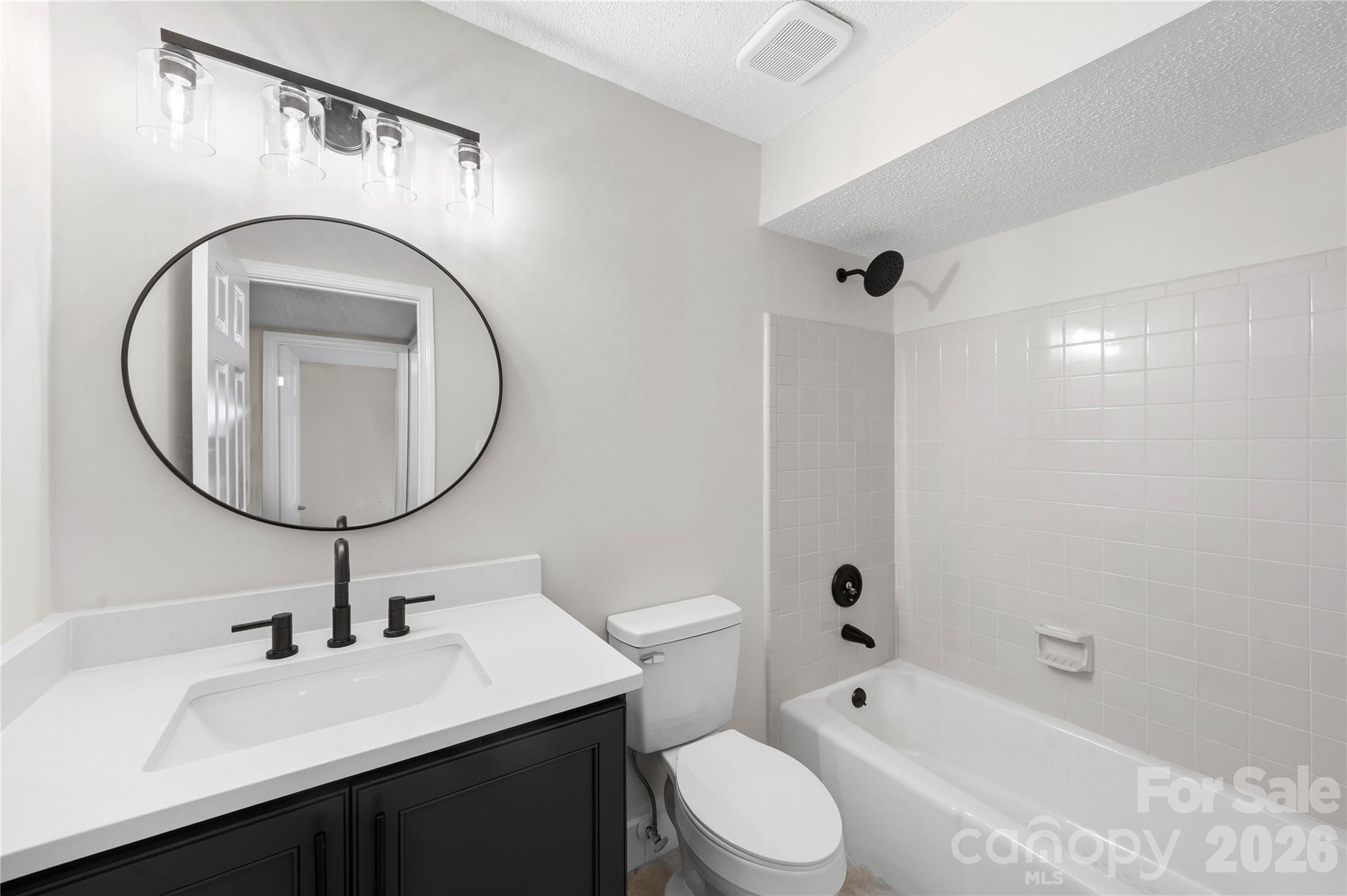 7204 Winery Lane Property Photo 29