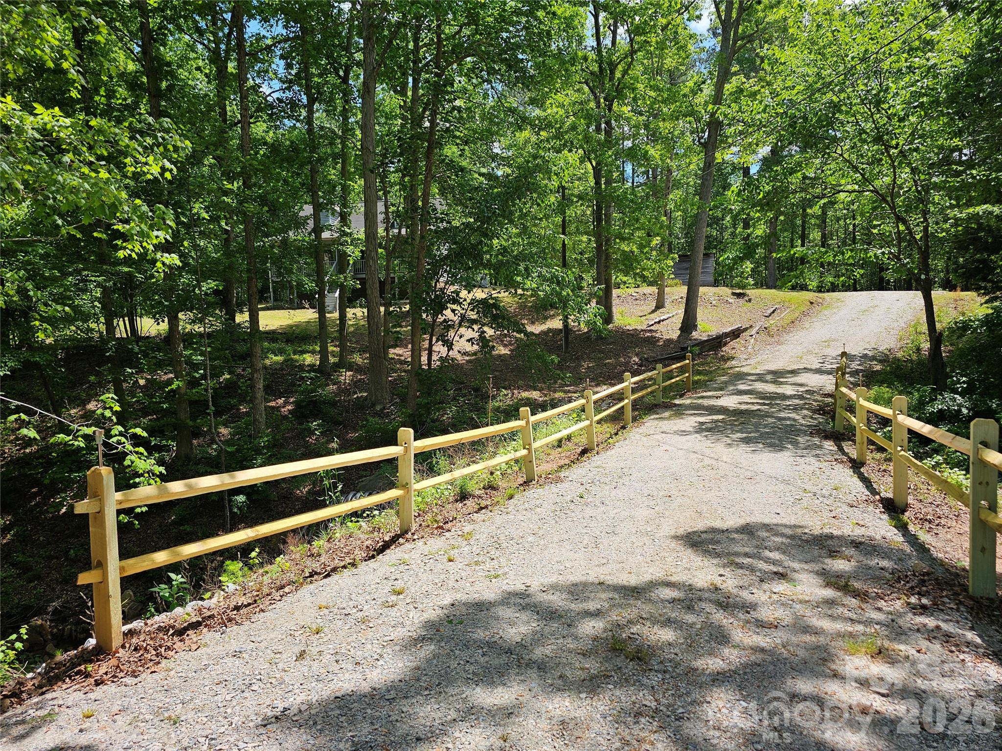 5692 Brooklyn Road Property Photo 6