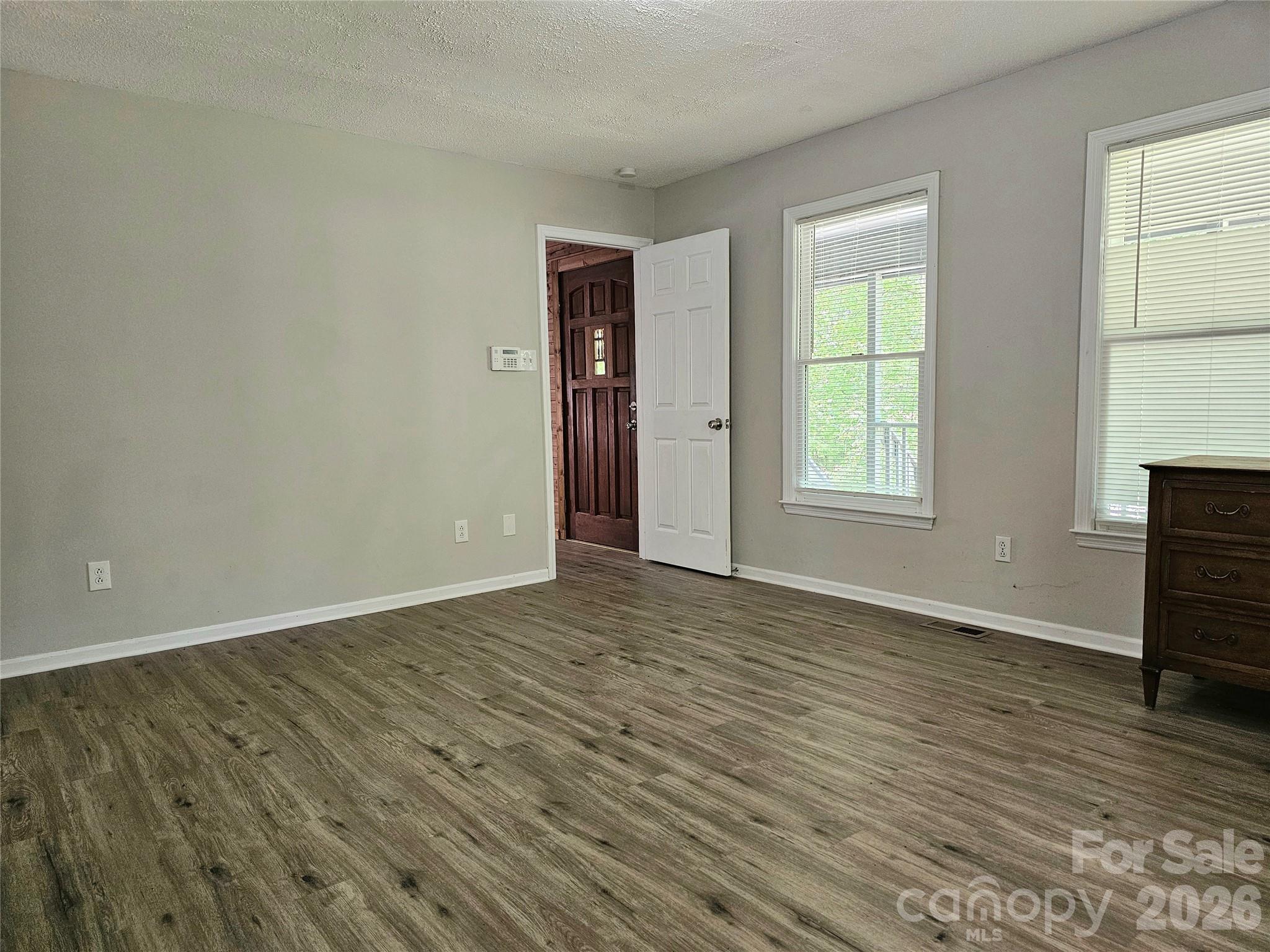 5692 Brooklyn Road Property Photo 25