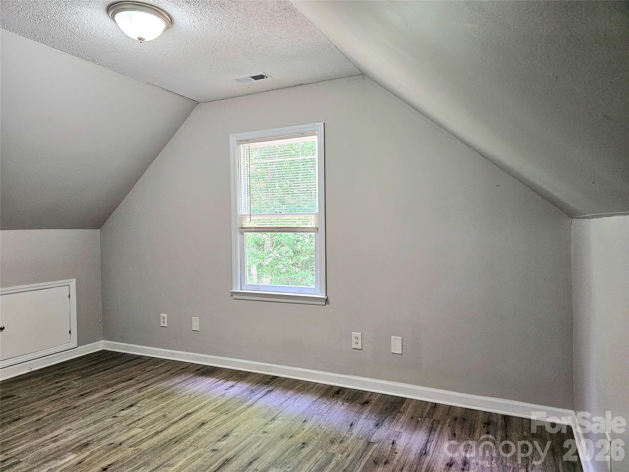 5692 Brooklyn Road Property Photo 31