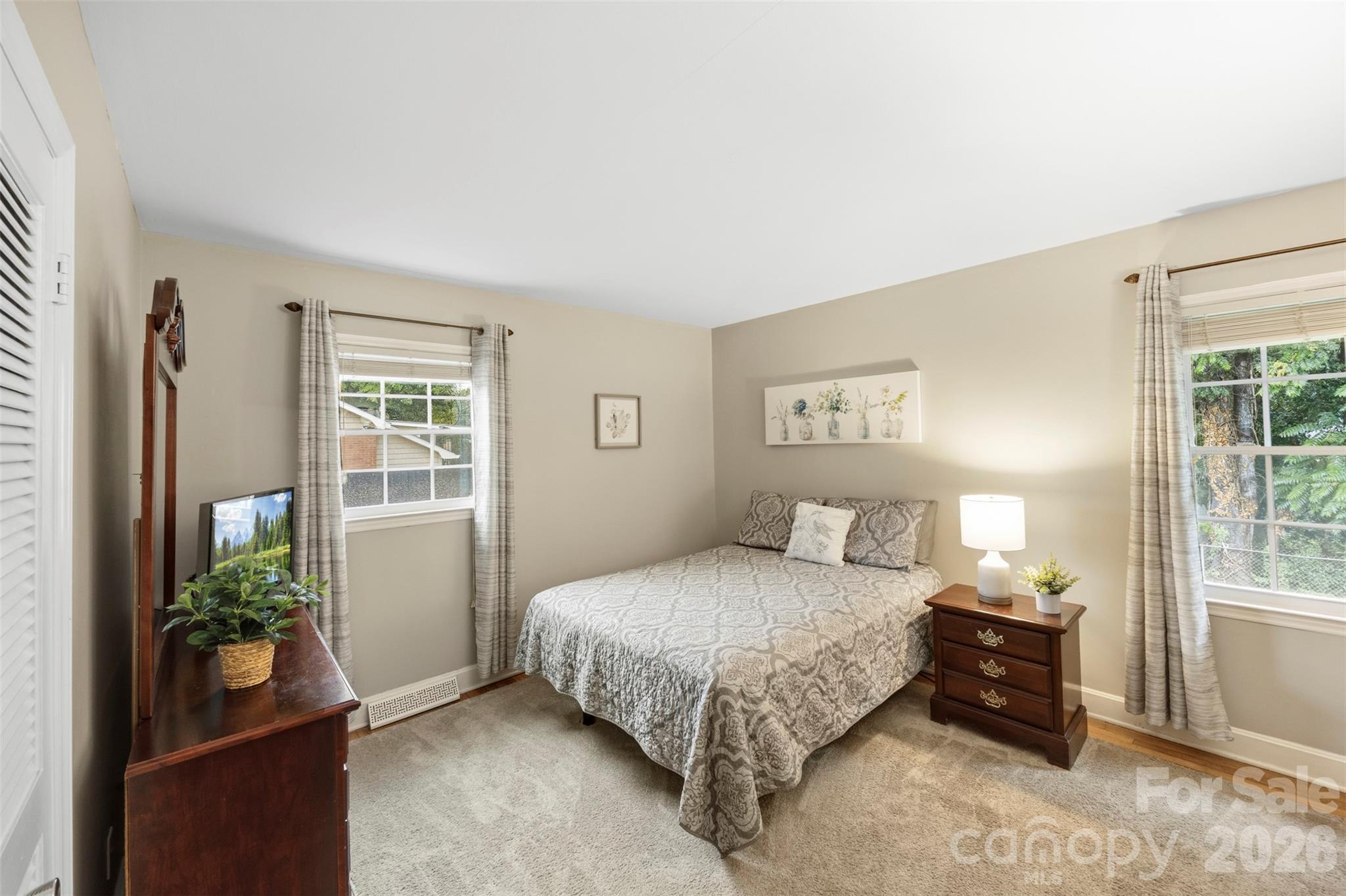 1254 Churchill Drive Property Photo 18