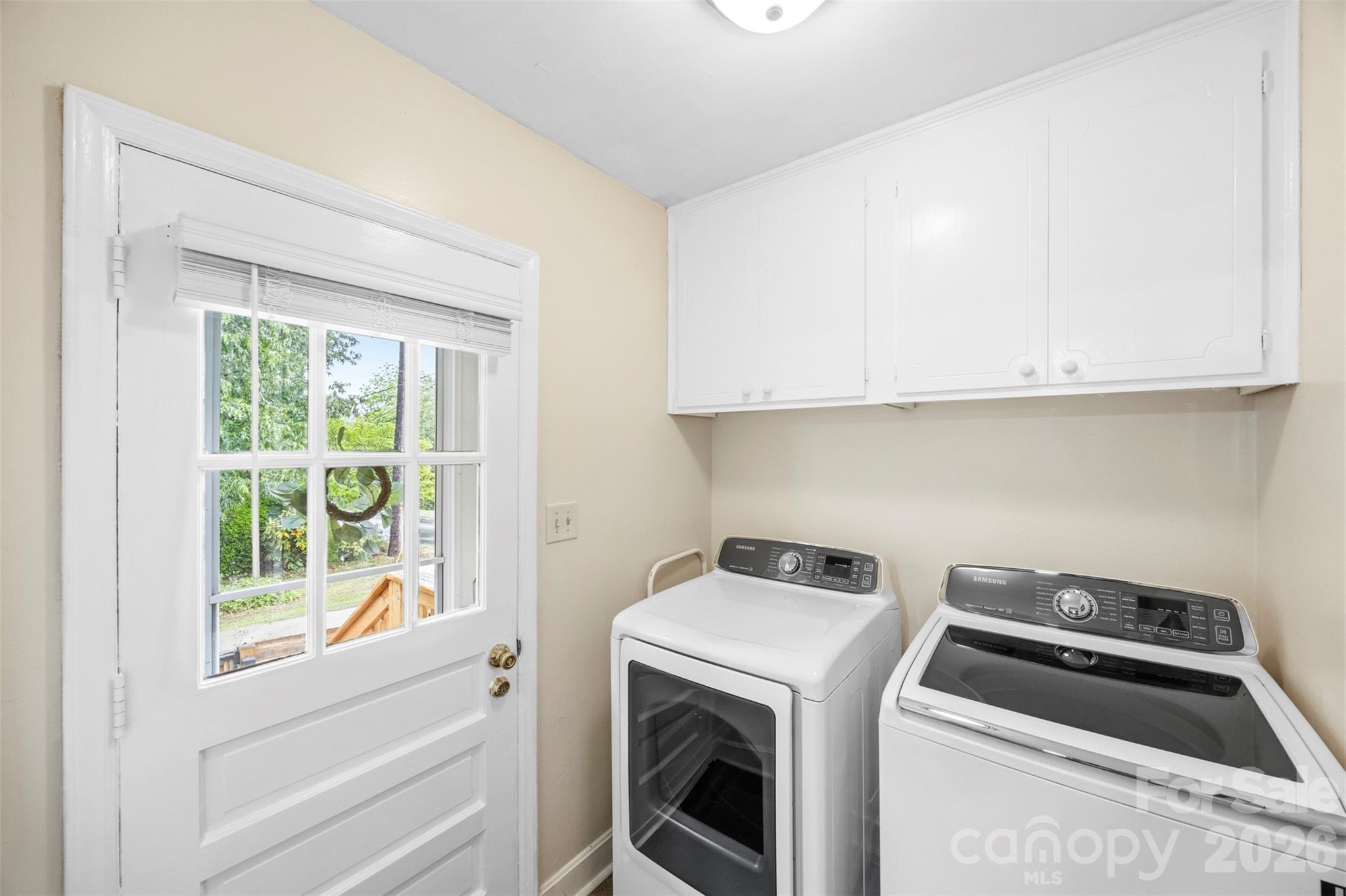 1254 Churchill Drive Property Photo 27