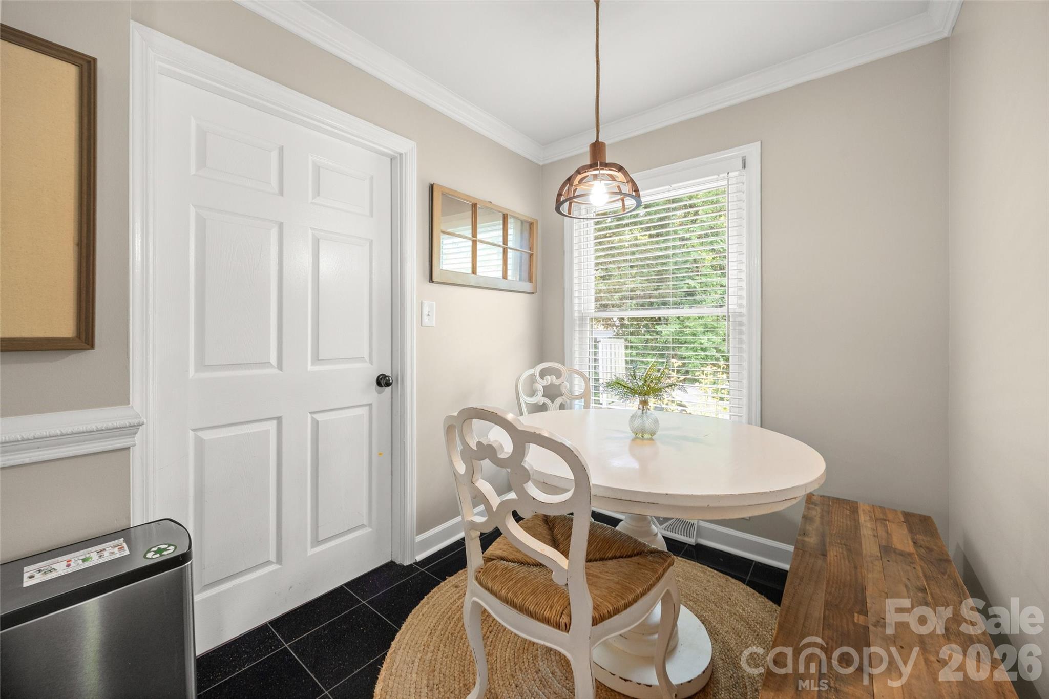 504 Fairway Drive Property Photo 11