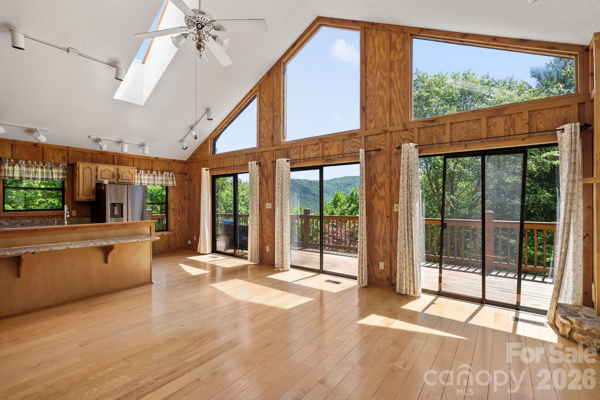 1206 Caldwell Mountain Road Property Photo 9