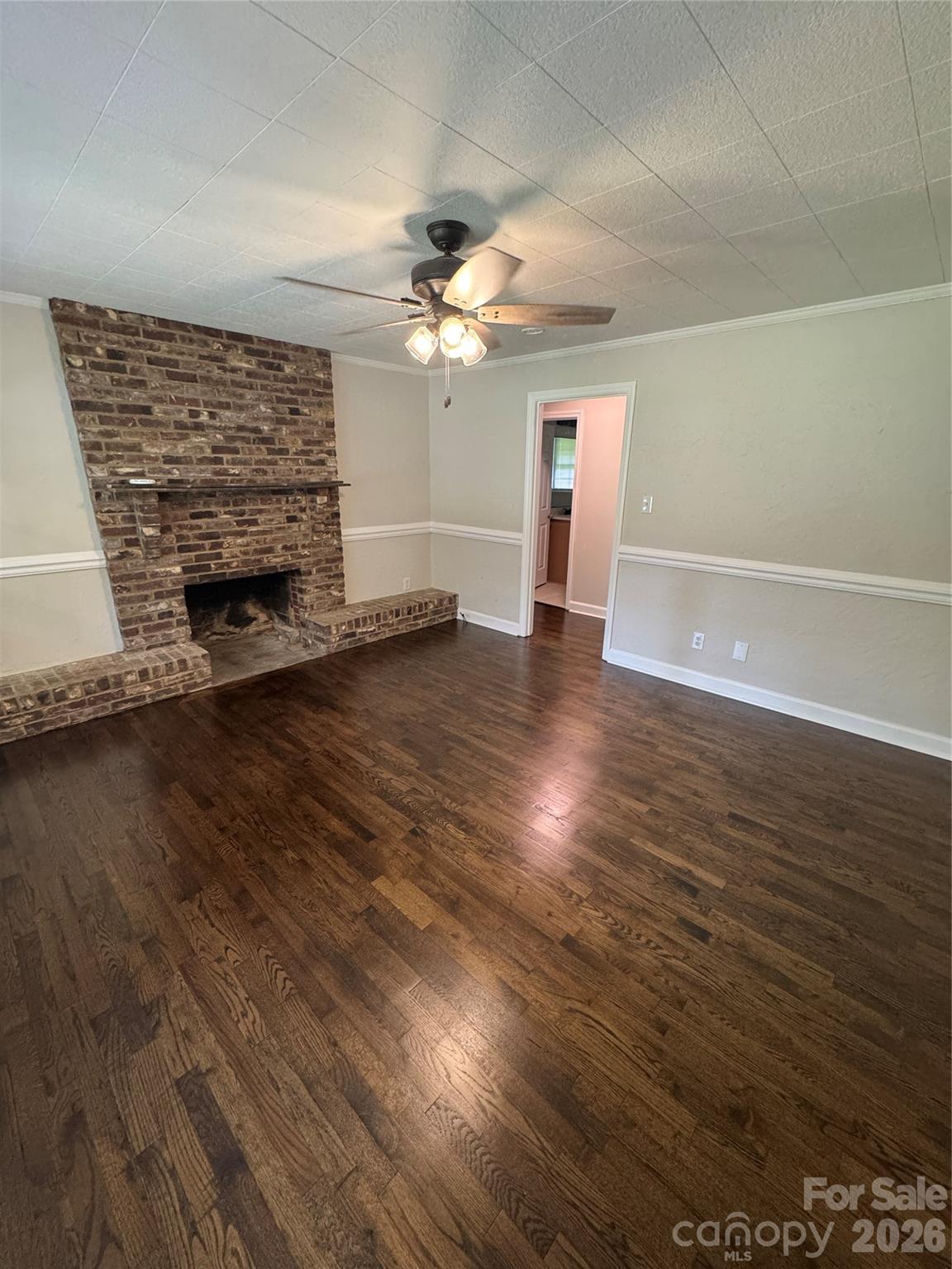 2217 Dale Avenue Property Photo 9