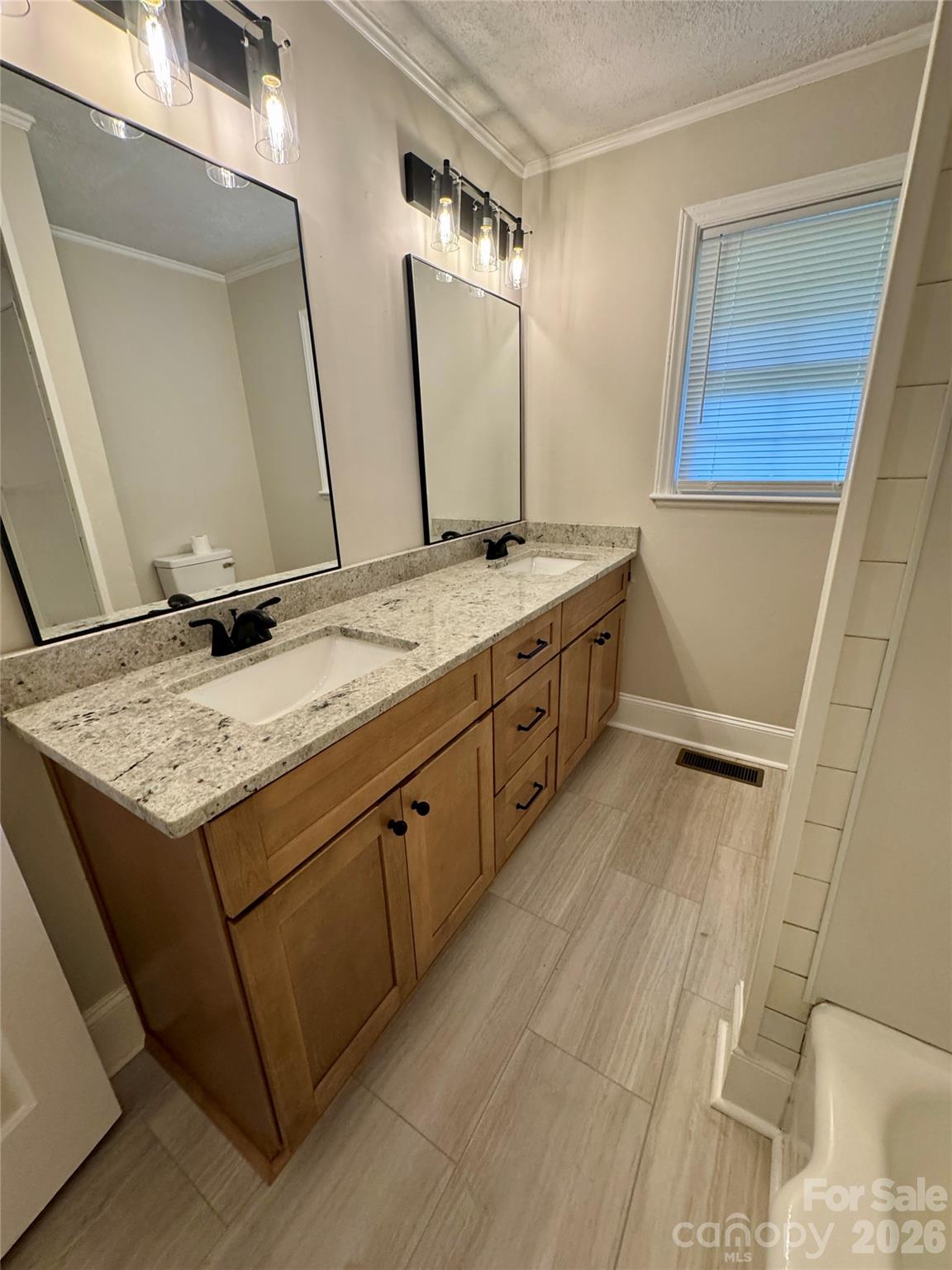 2217 Dale Avenue Property Photo 11