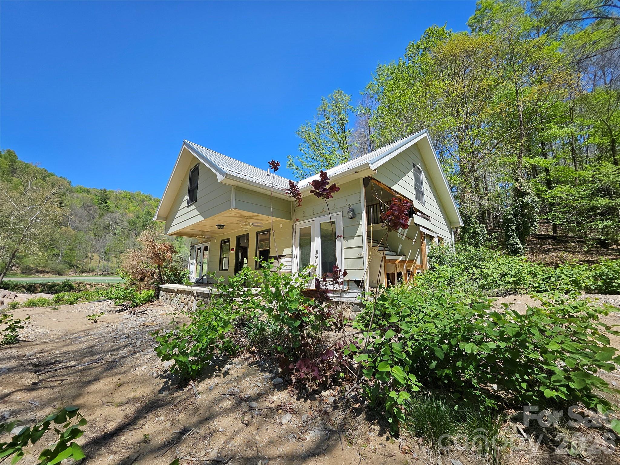 465 Paradise Lane Property Photo 14