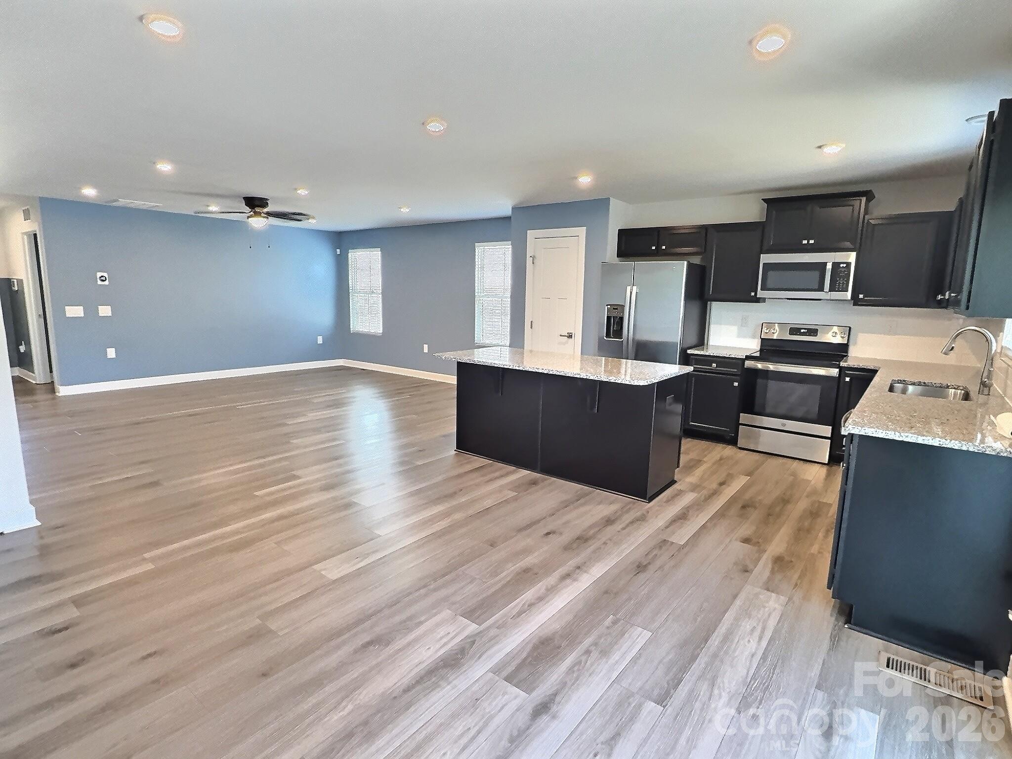 544 Grandiflora Avenue Property Photo 6