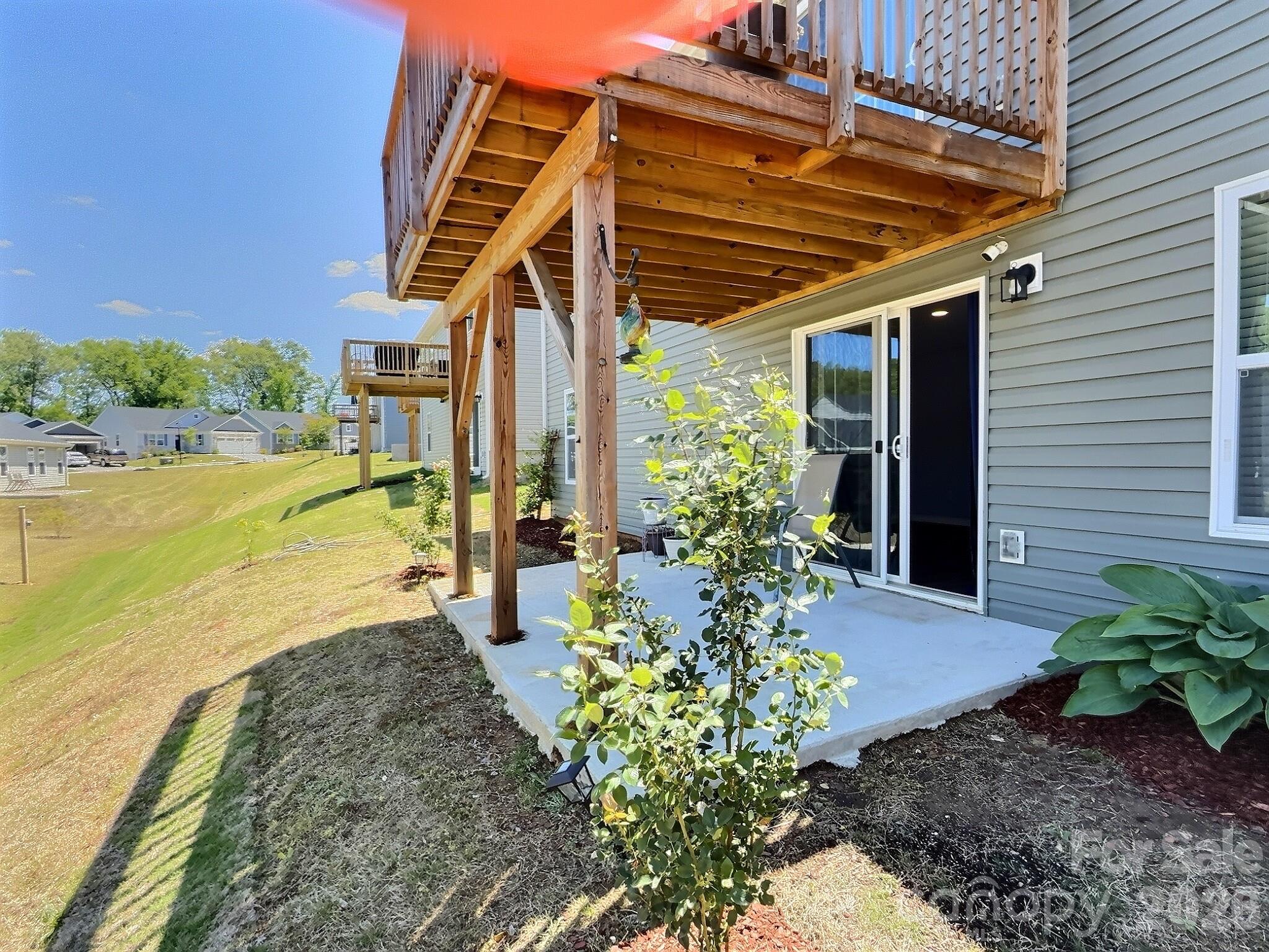 544 Grandiflora Avenue Property Photo 33