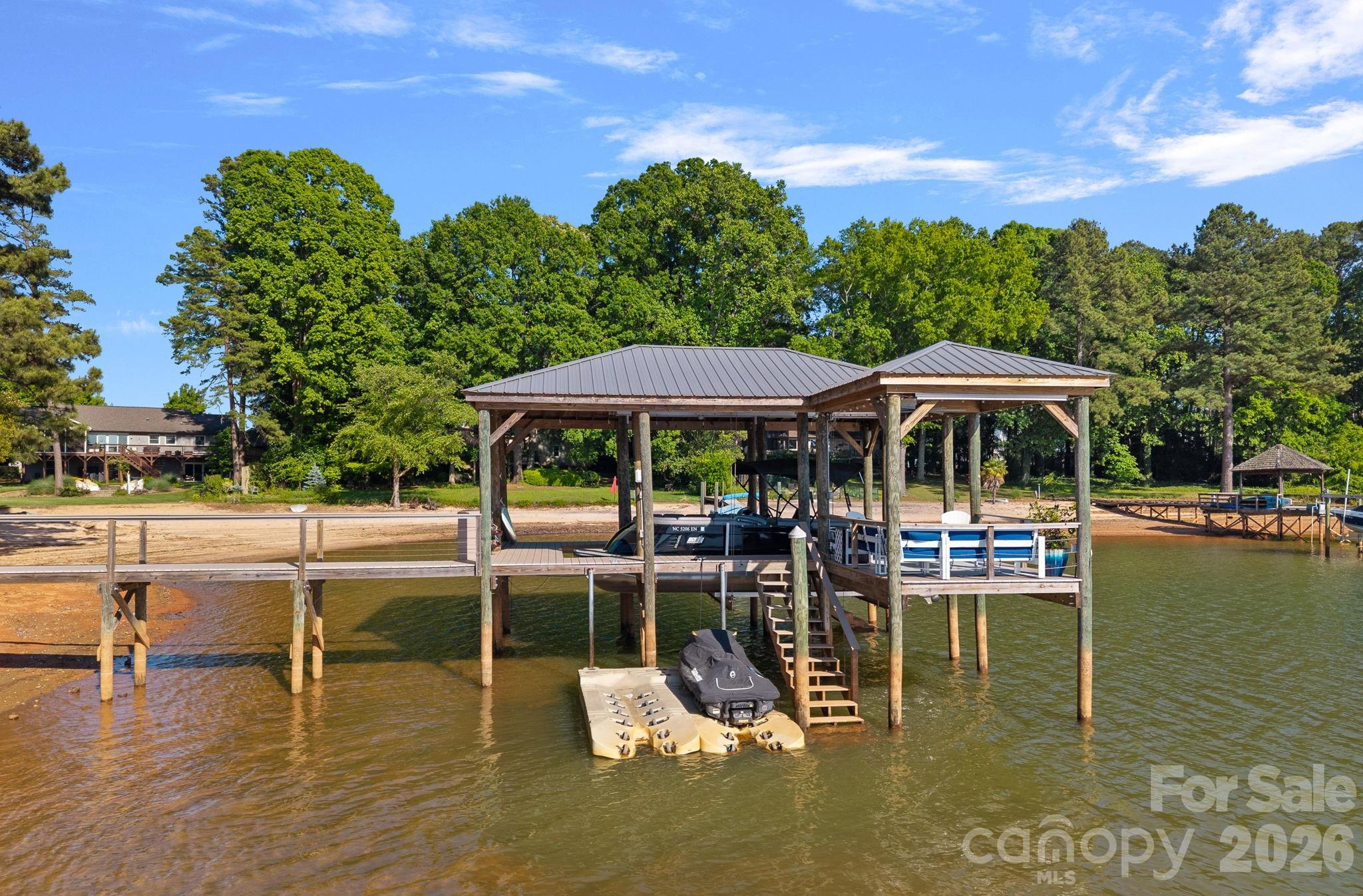 107 Beachview Drive Property Photo 41