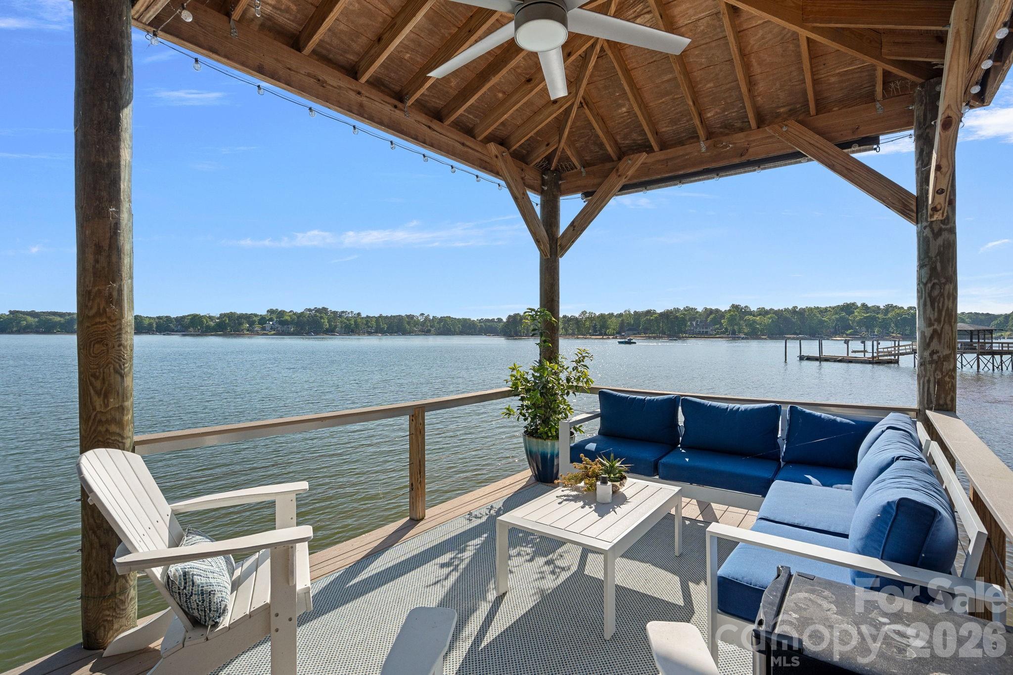 107 Beachview Drive Property Photo 43