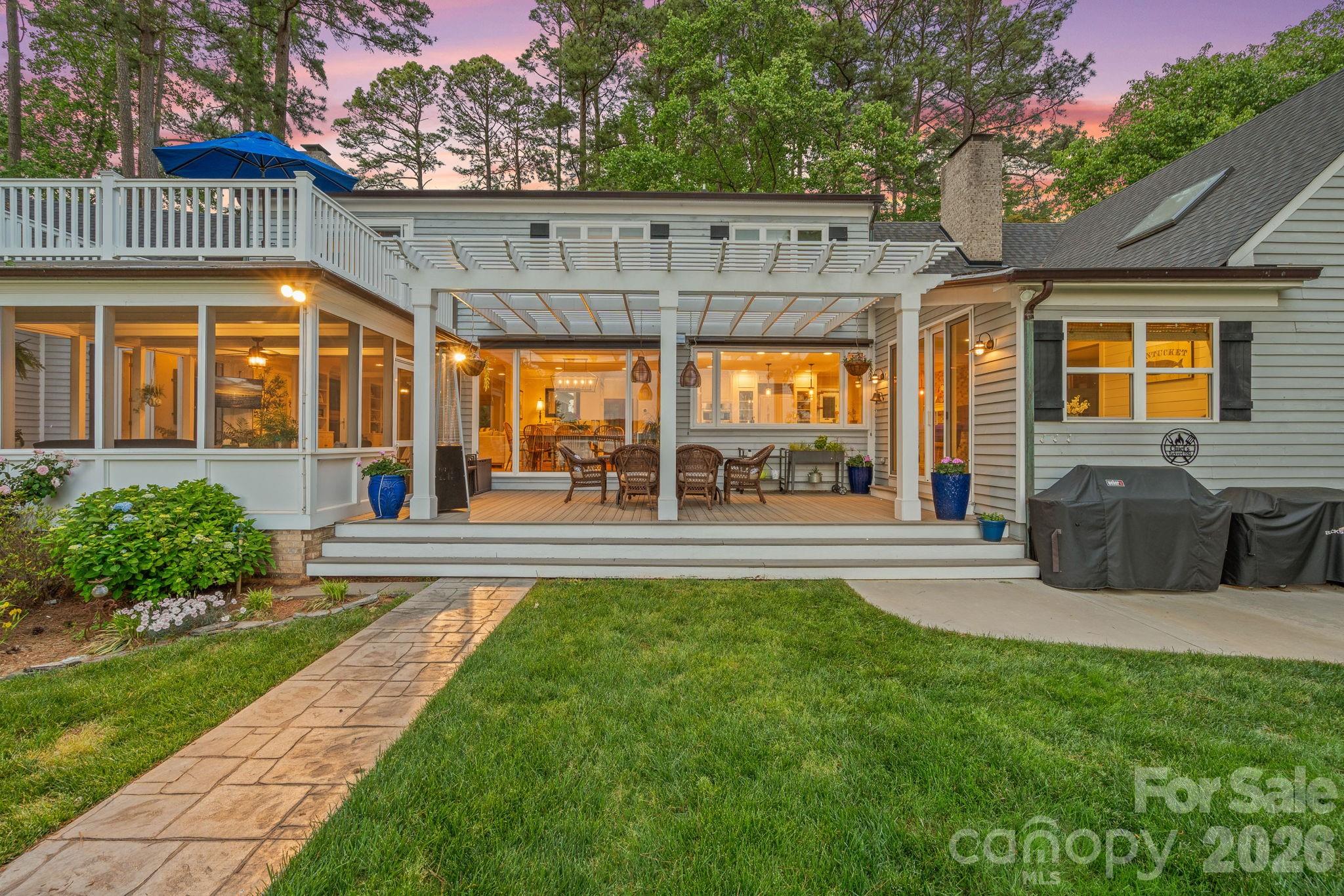 107 Beachview Drive Property Photo 45