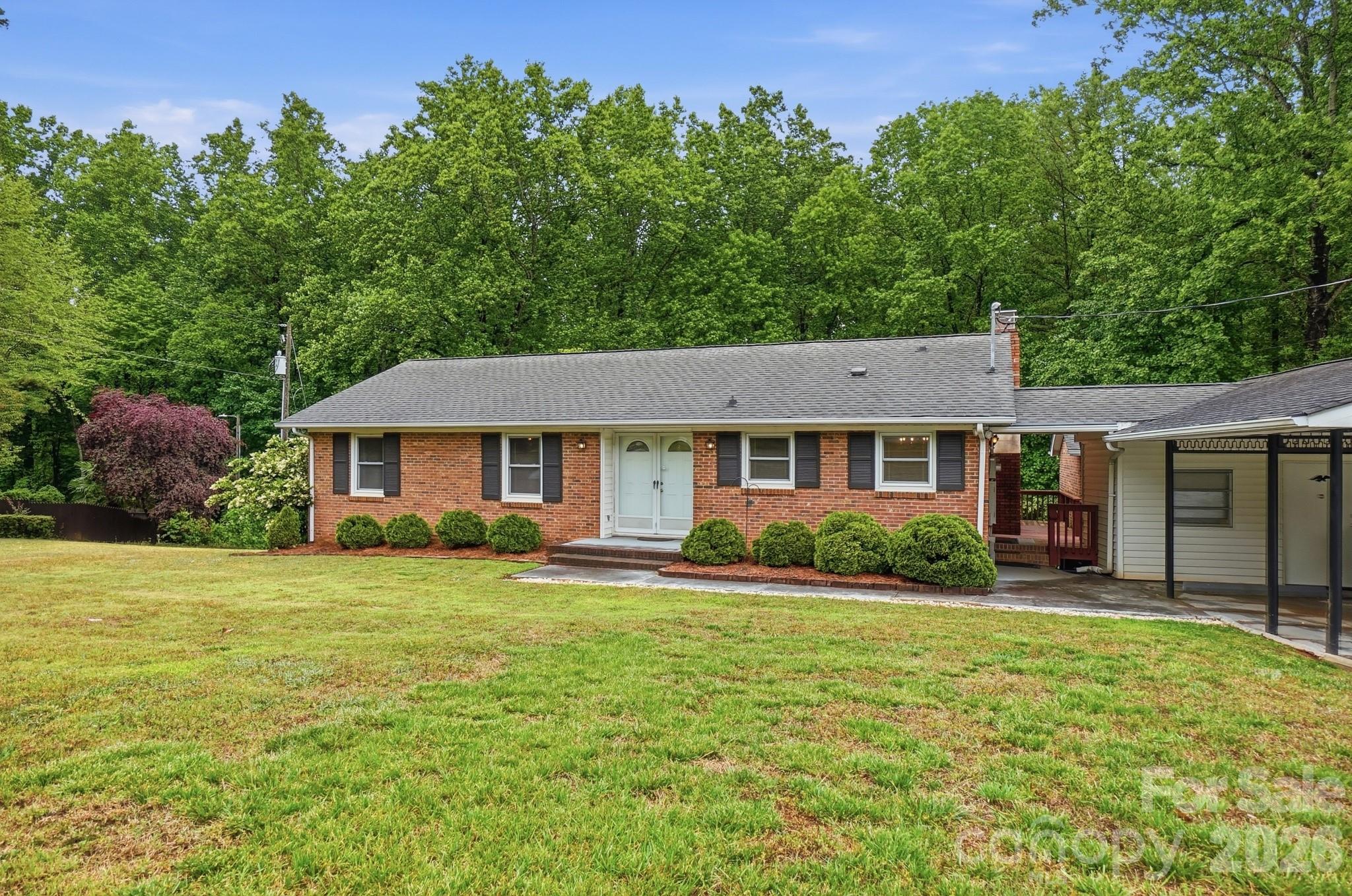 6704 Alanbrook Road Property Photo 4