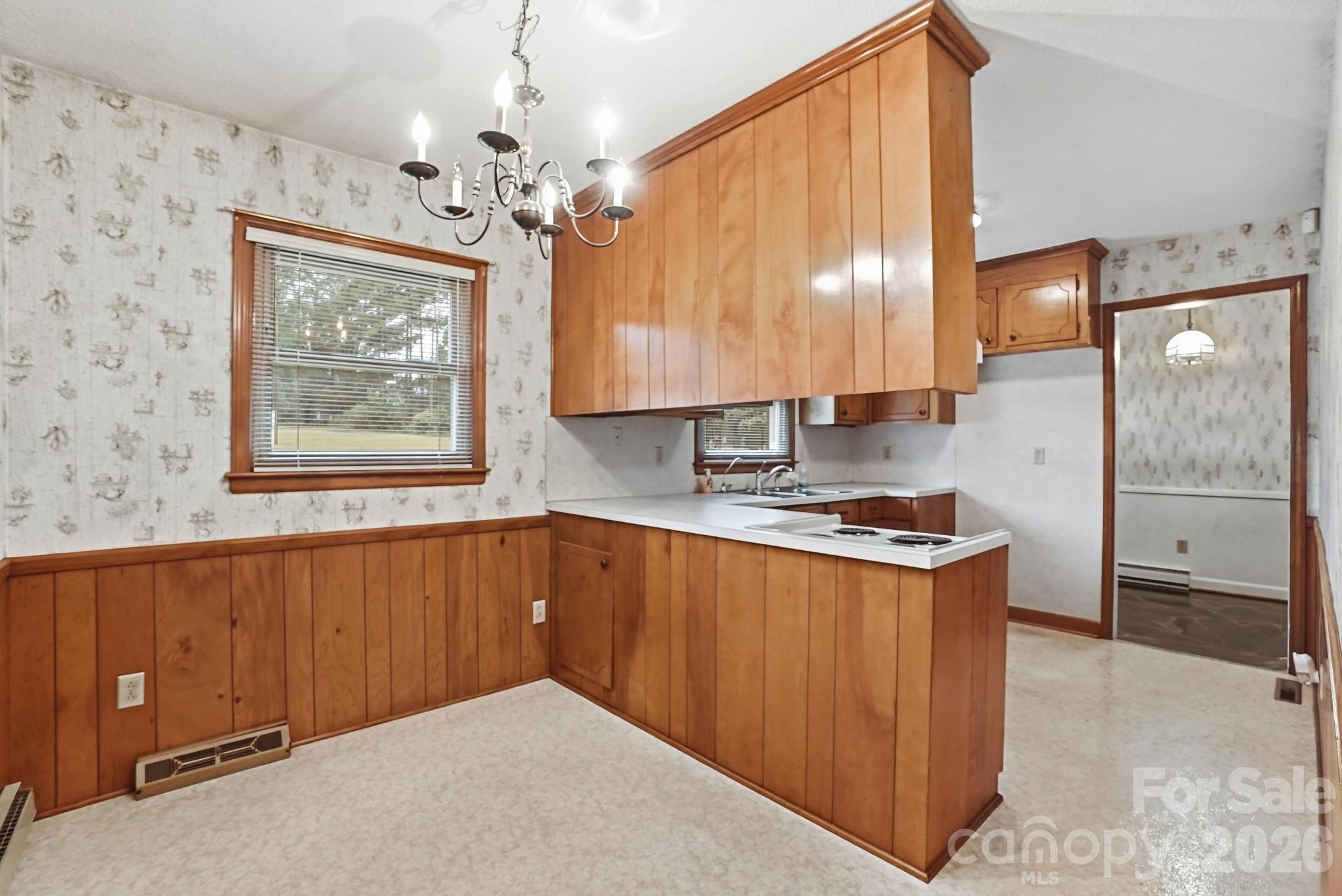 6704 Alanbrook Road Property Photo 10