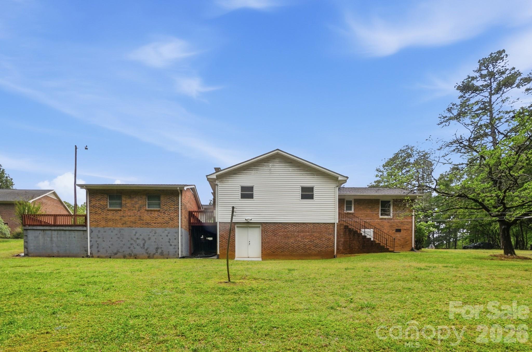 6704 Alanbrook Road Property Photo 29