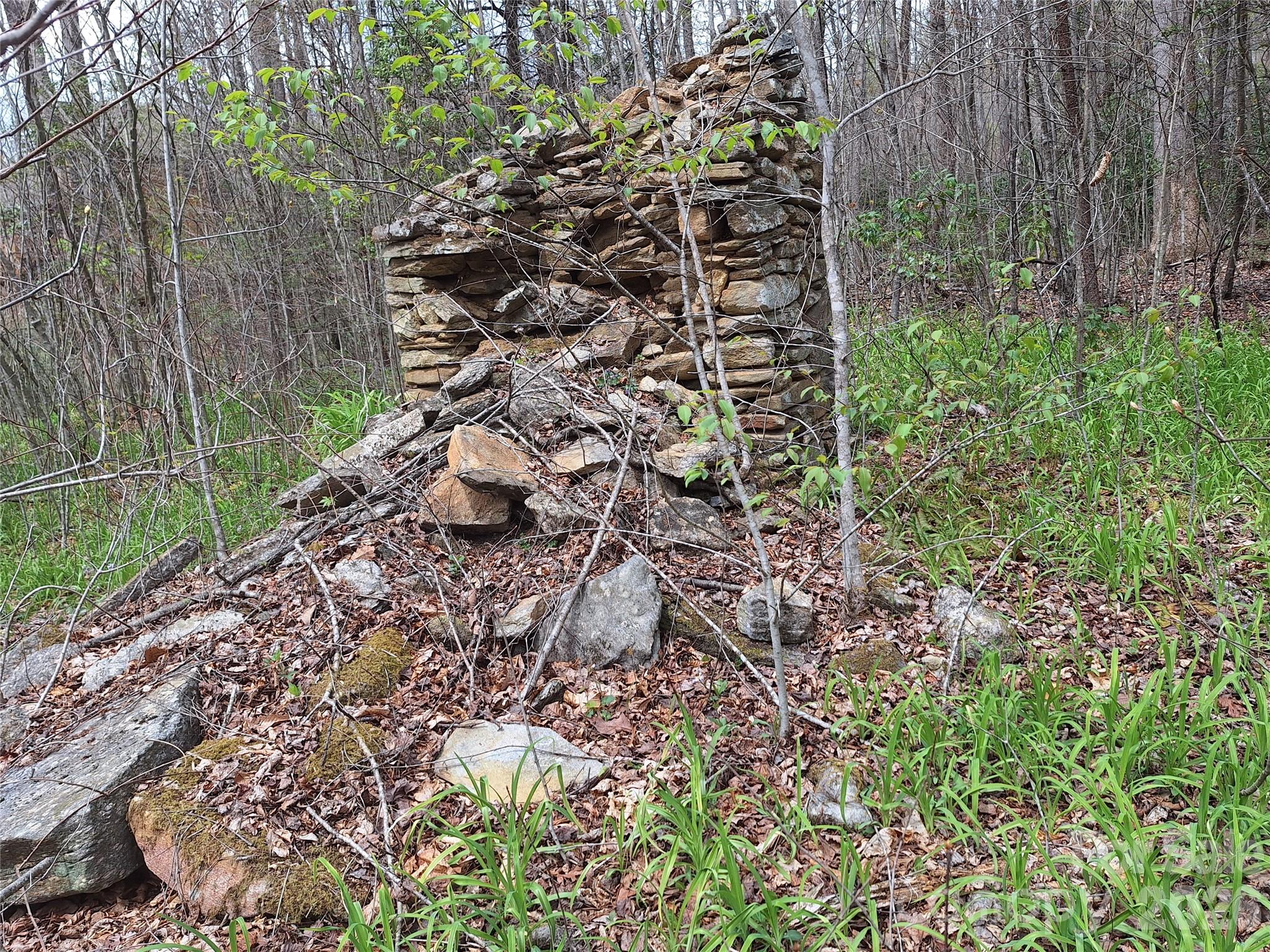 946 Lake Road Property Photo 32