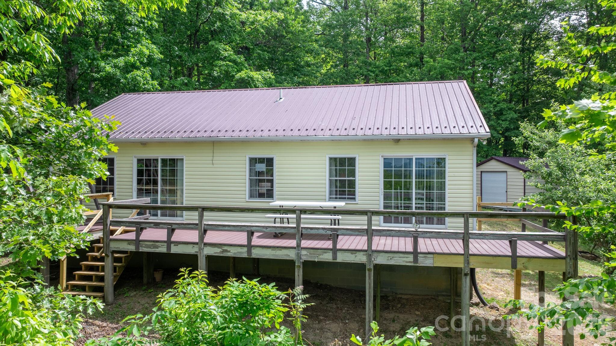 3494 Vannoy Ridge Road Property Photo 6