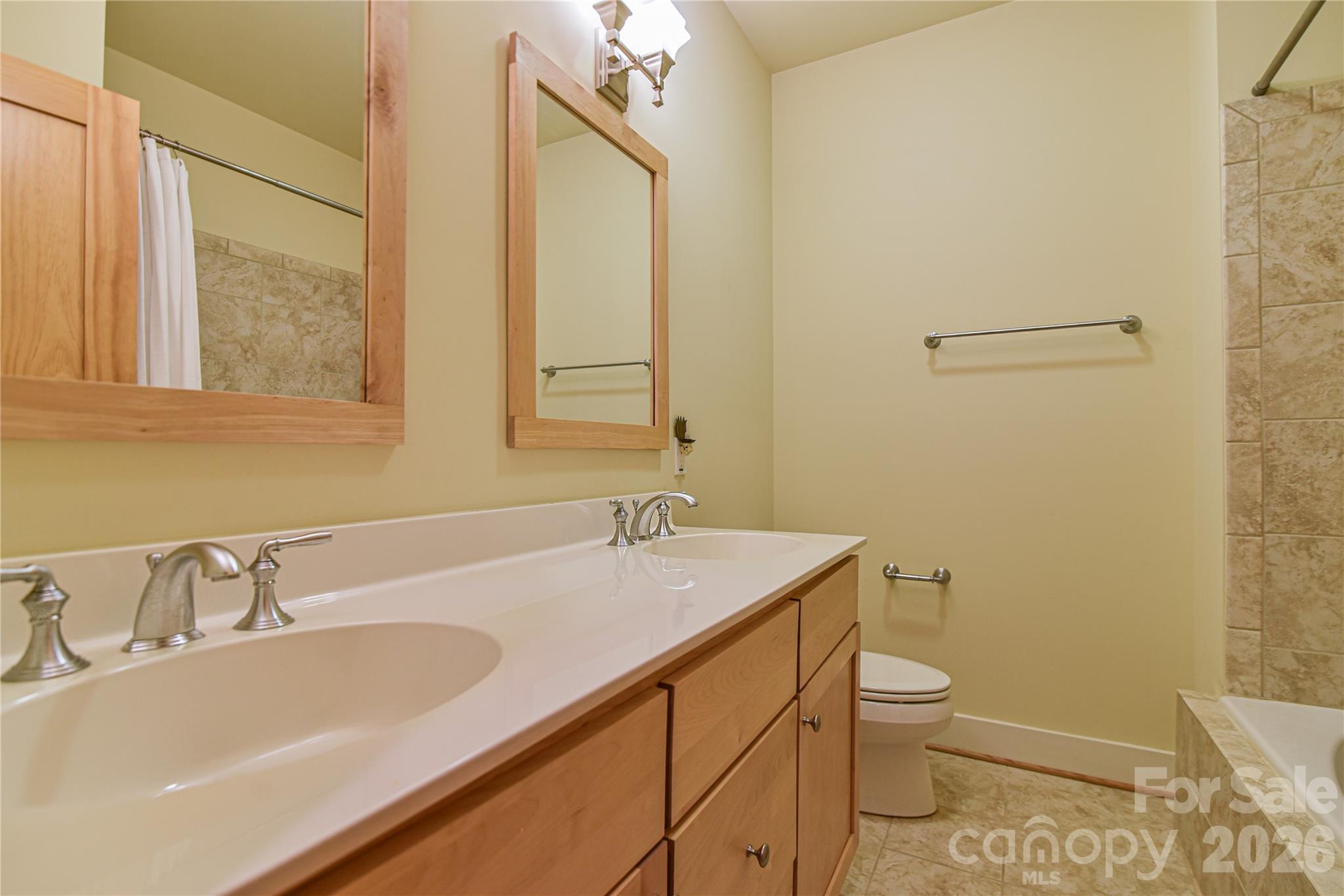 52 Mandolin Drive 52 Property Photo 22