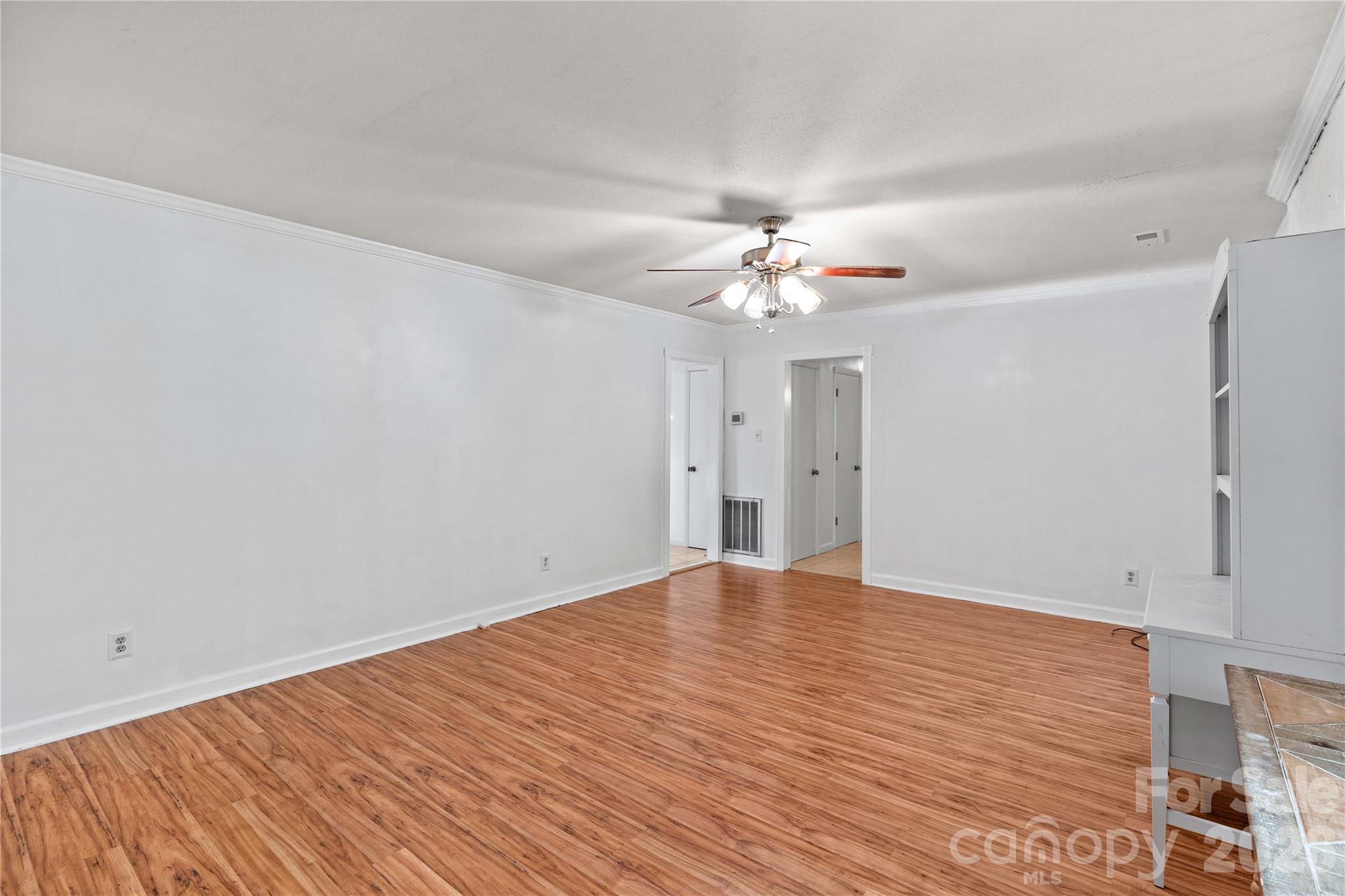 868 Fieldstone Road Property Photo 6