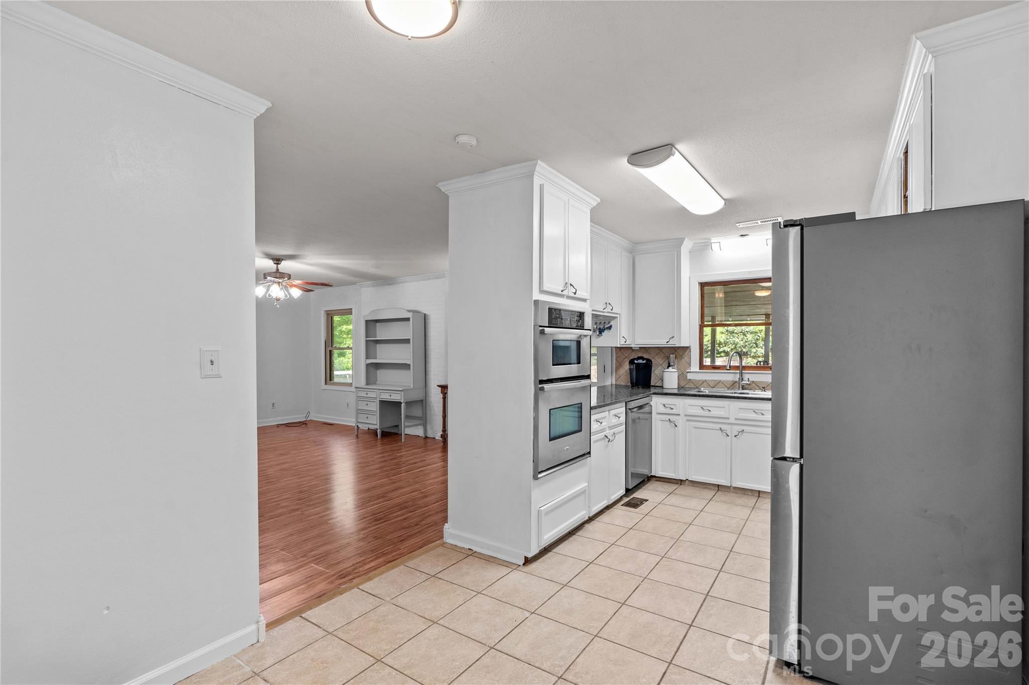 868 Fieldstone Road Property Photo 11