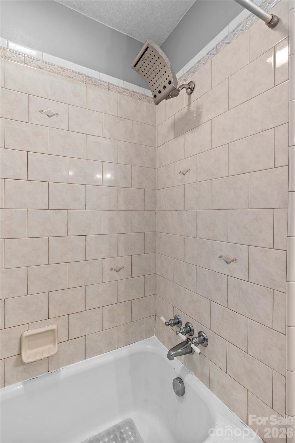 868 Fieldstone Road Property Photo 20
