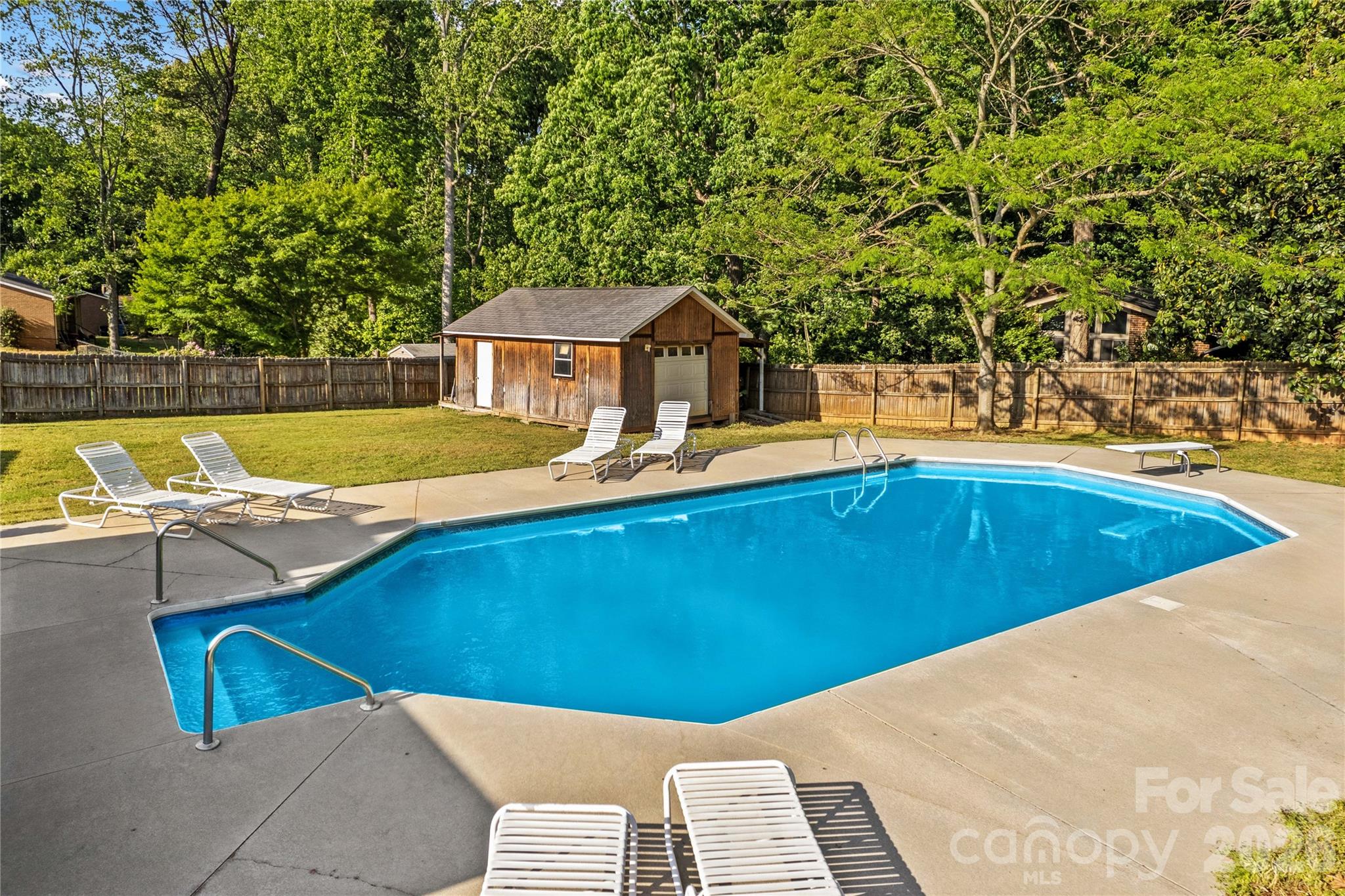 868 Fieldstone Road Property Photo 35