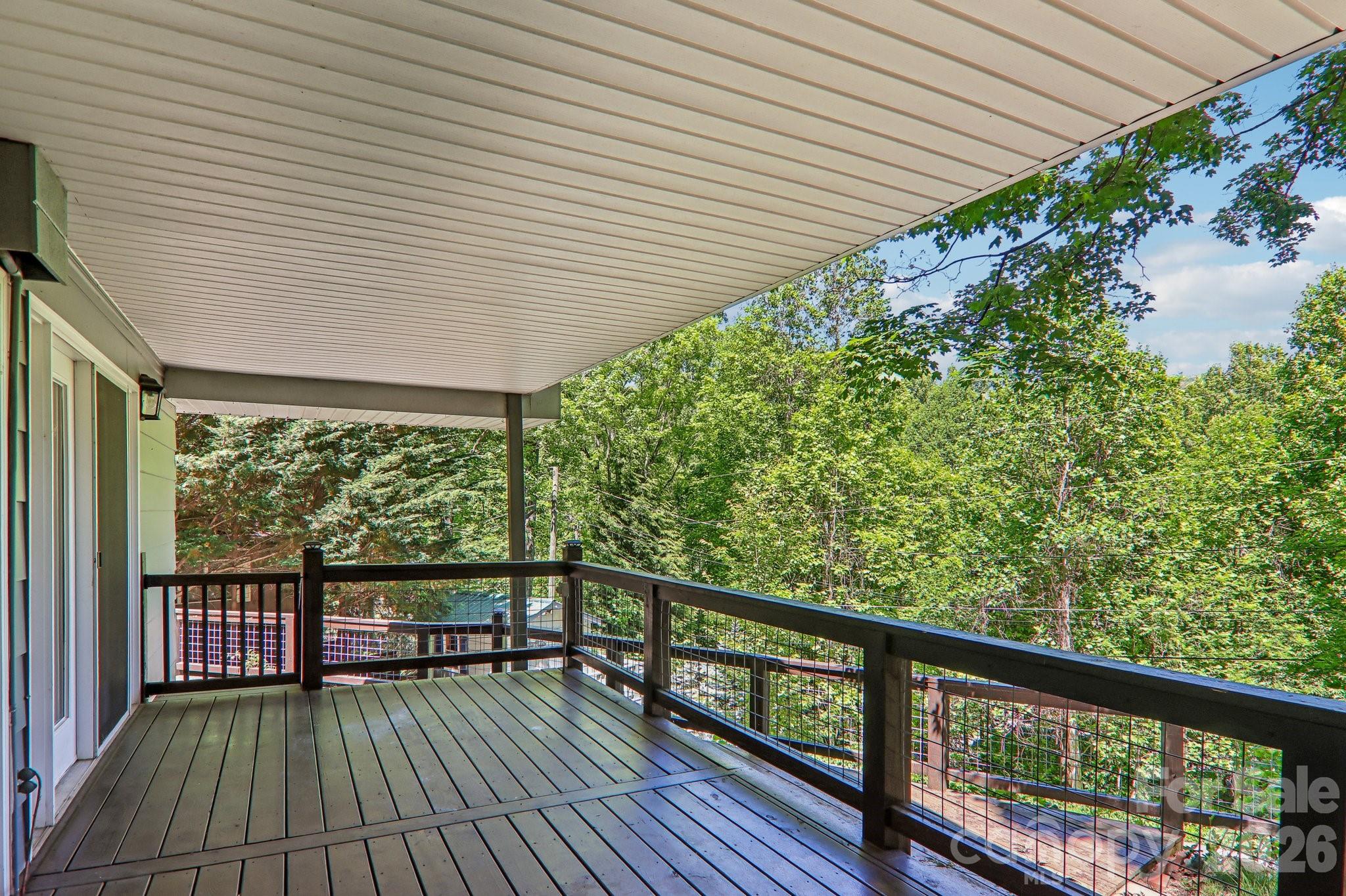 224 Highlands Loop Property Photo 44