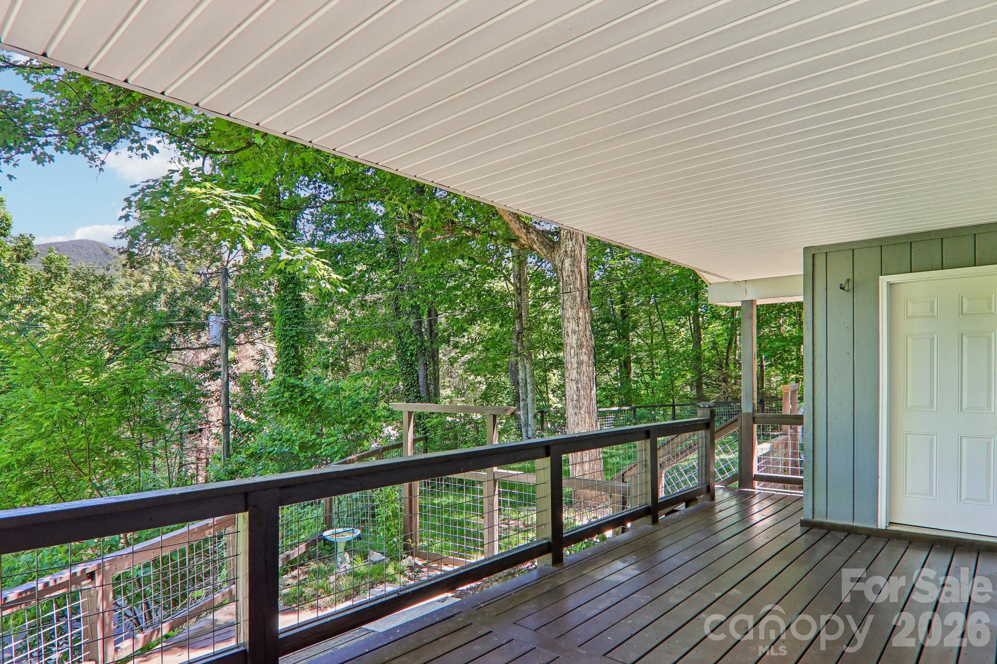 224 Highlands Loop Property Photo 45