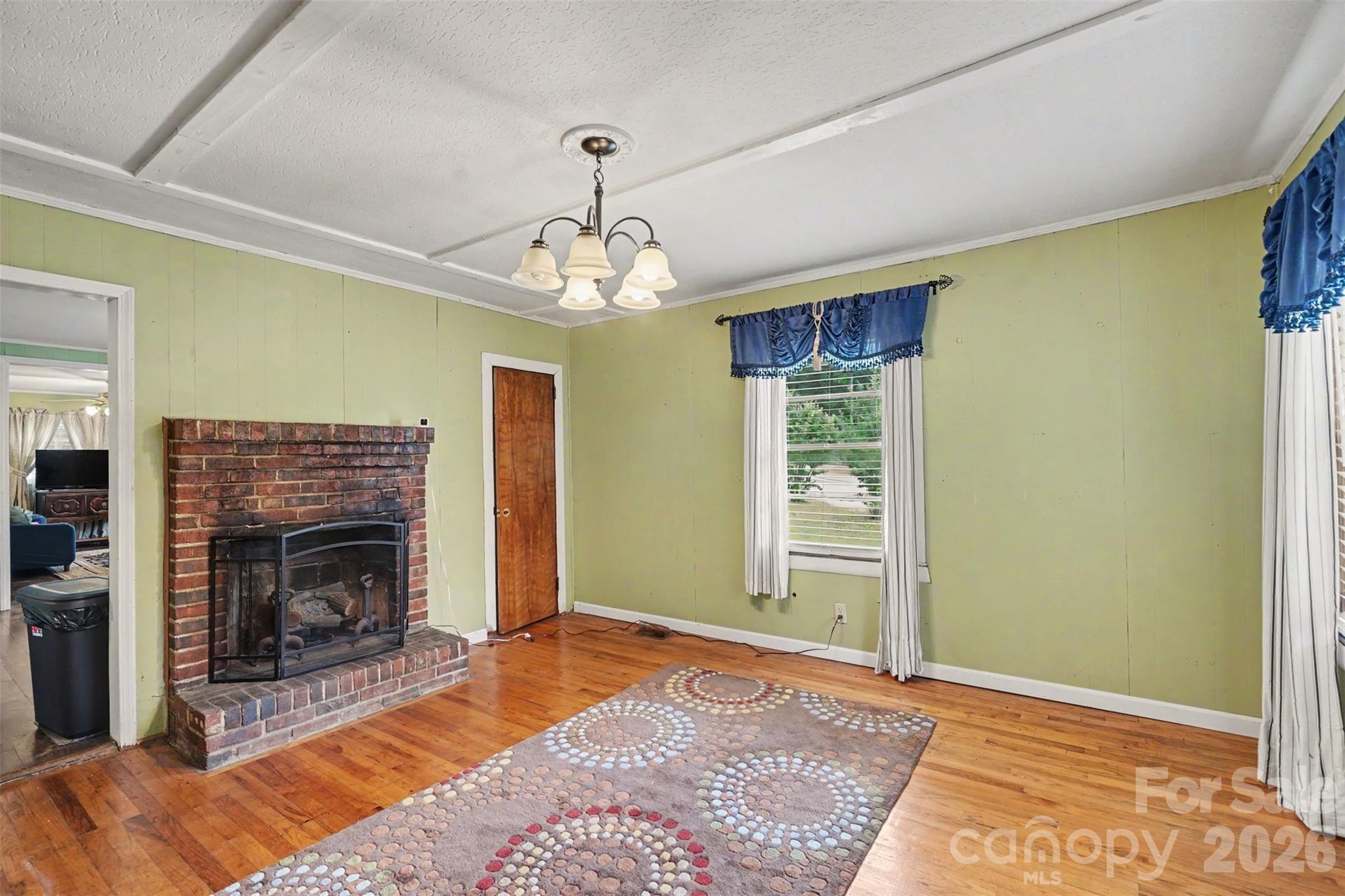 301 Hampton Road Property Photo 6
