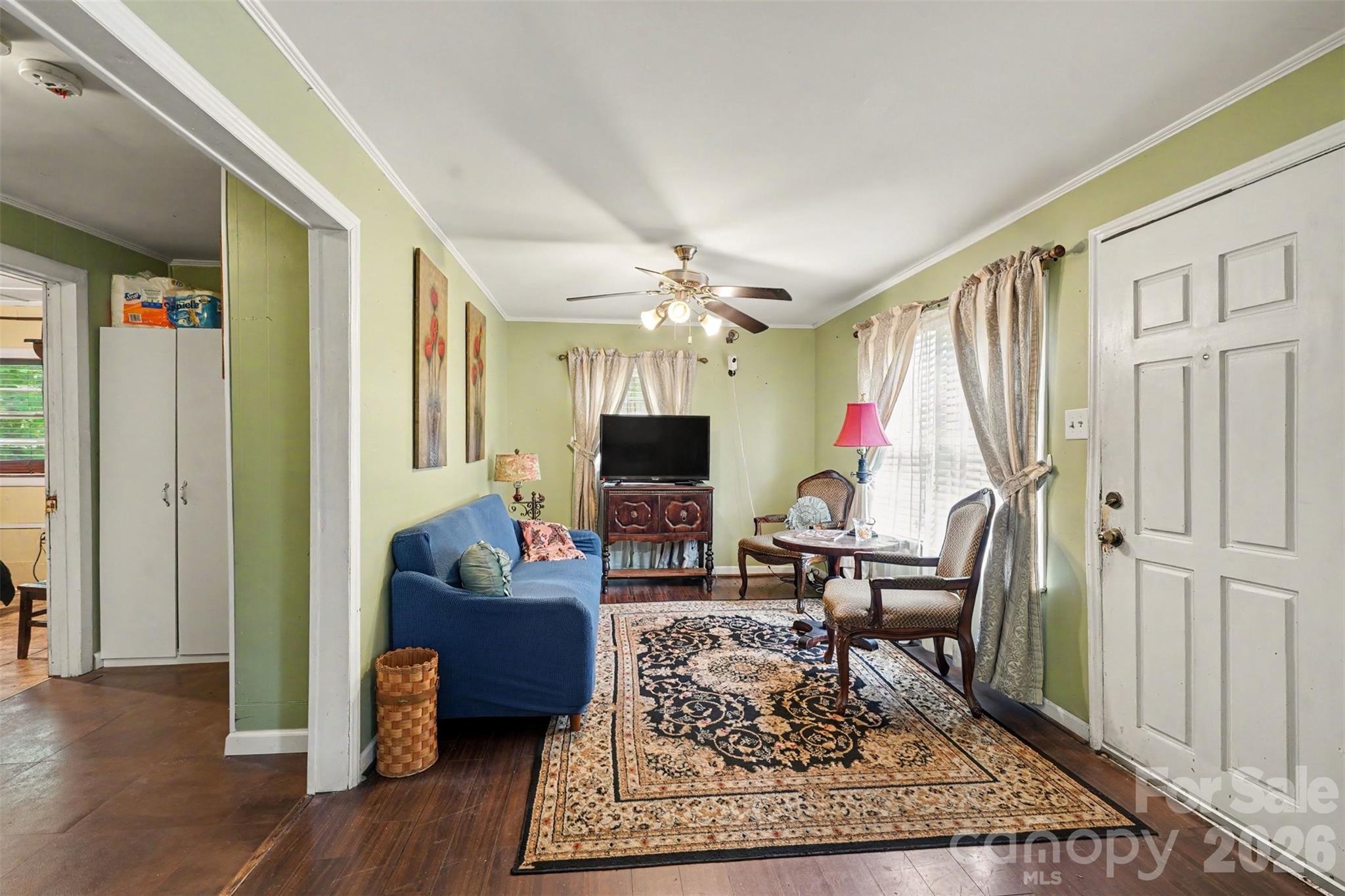 301 Hampton Road Property Photo 8