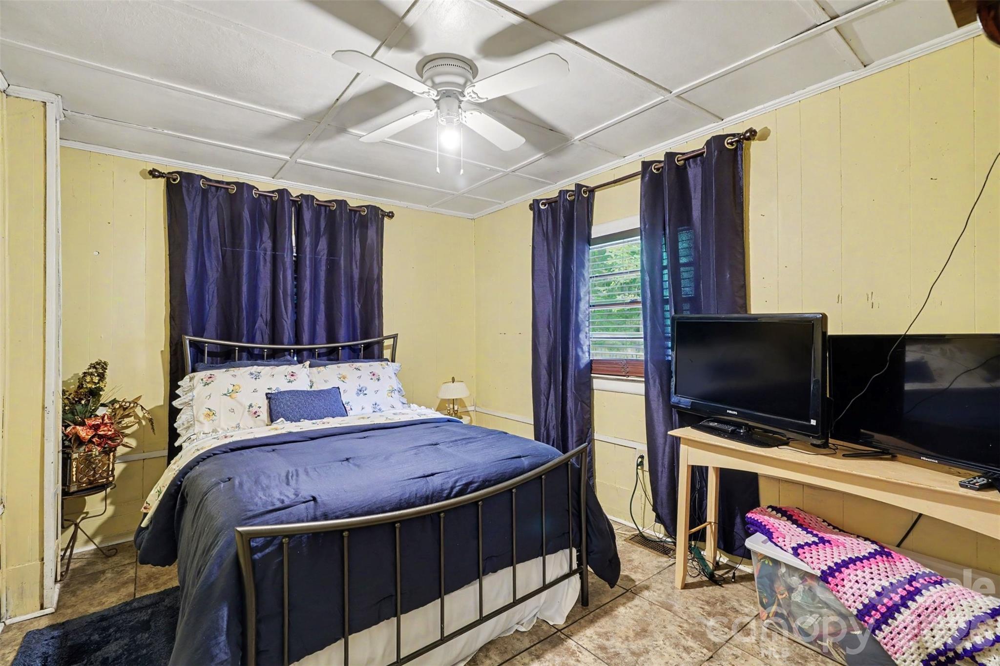 301 Hampton Road Property Photo 14