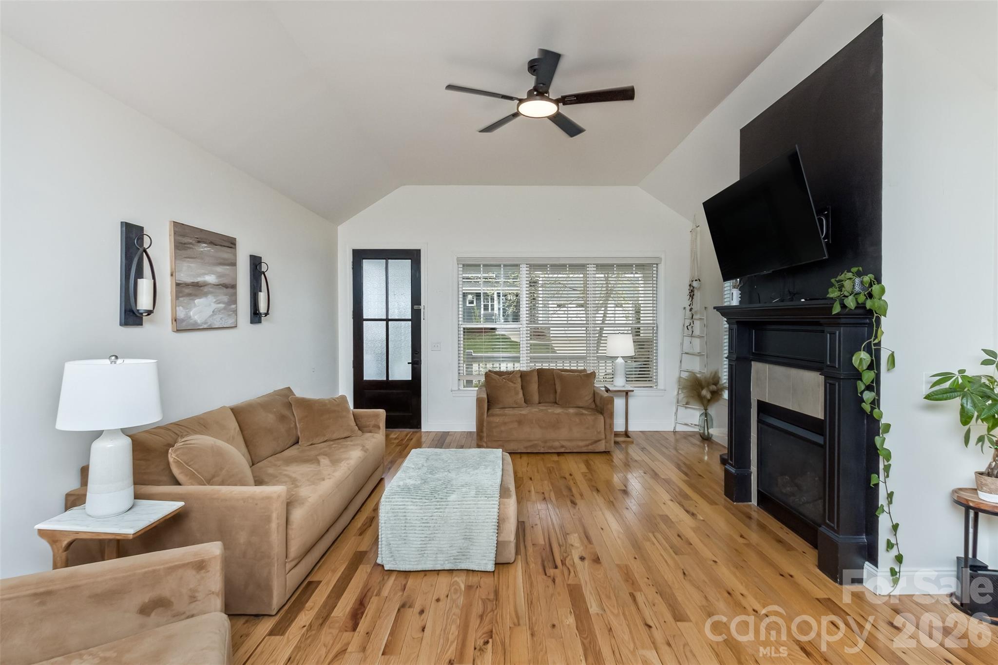84 Rose Creek Road Property Photo 3