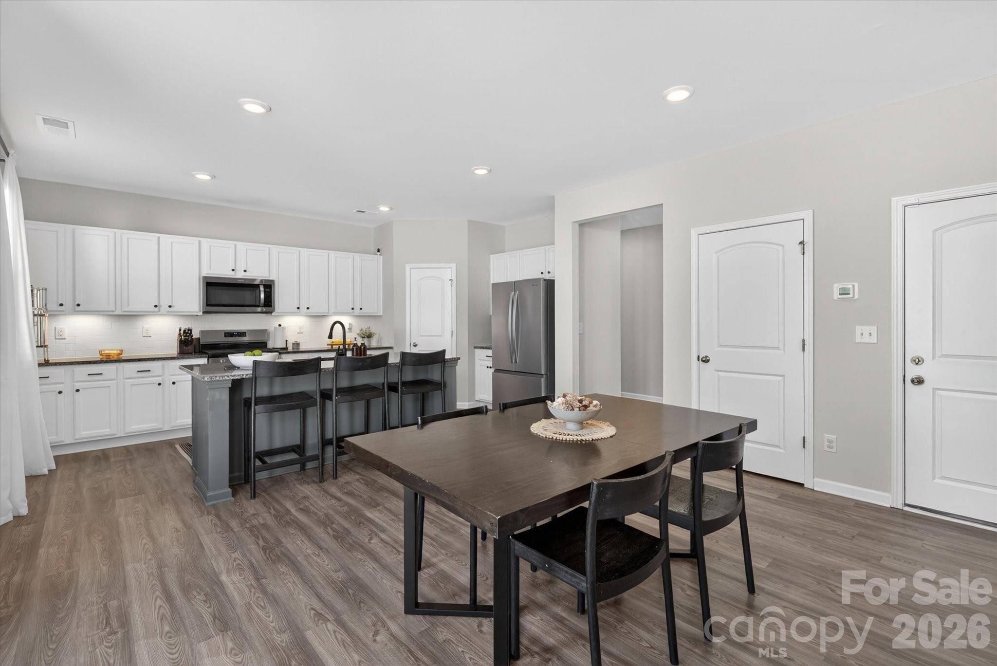 6002 Weddington Pointe Drive Property Photo 12