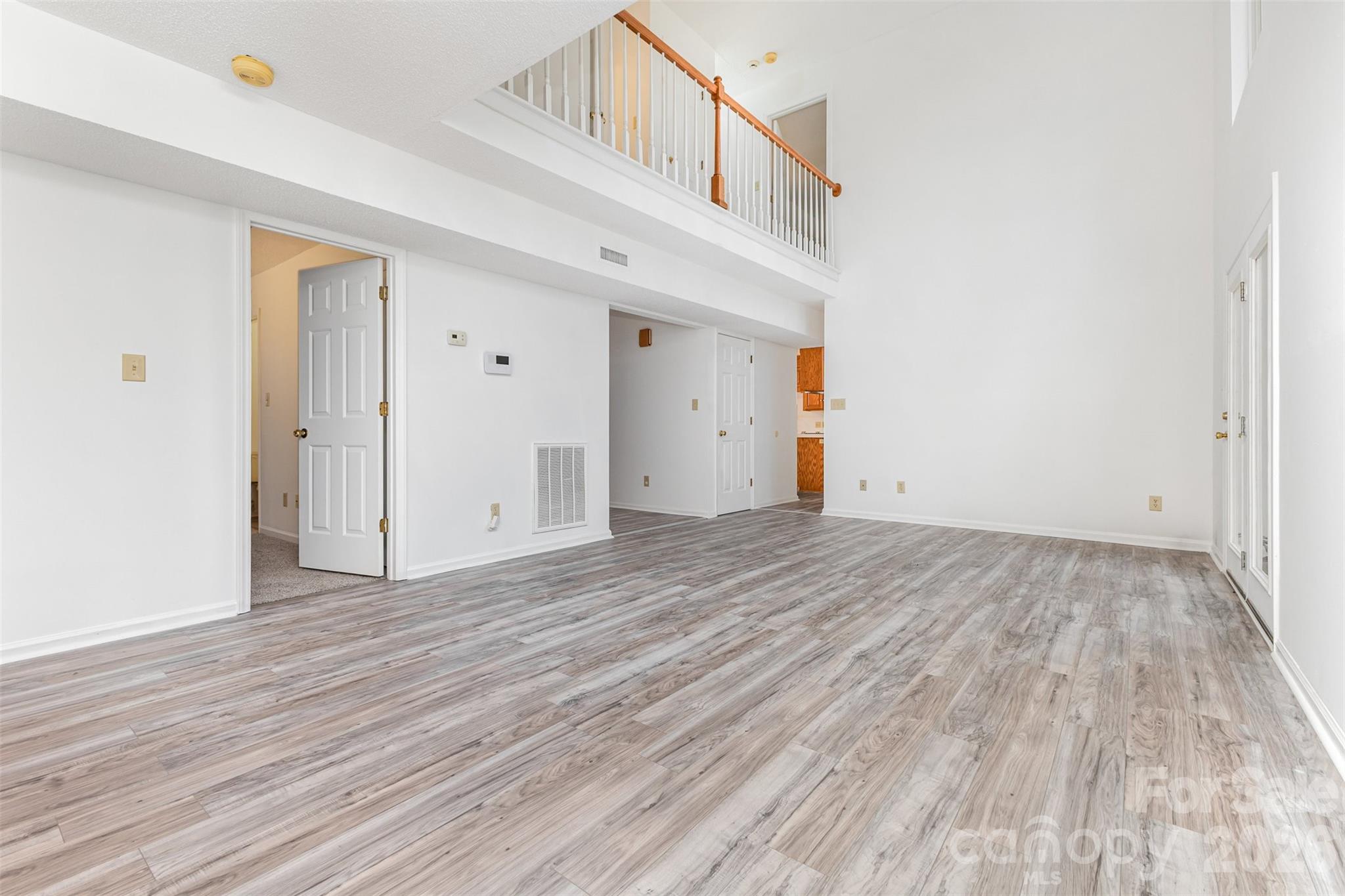 570 29th Avenue Drive Property Photo 10