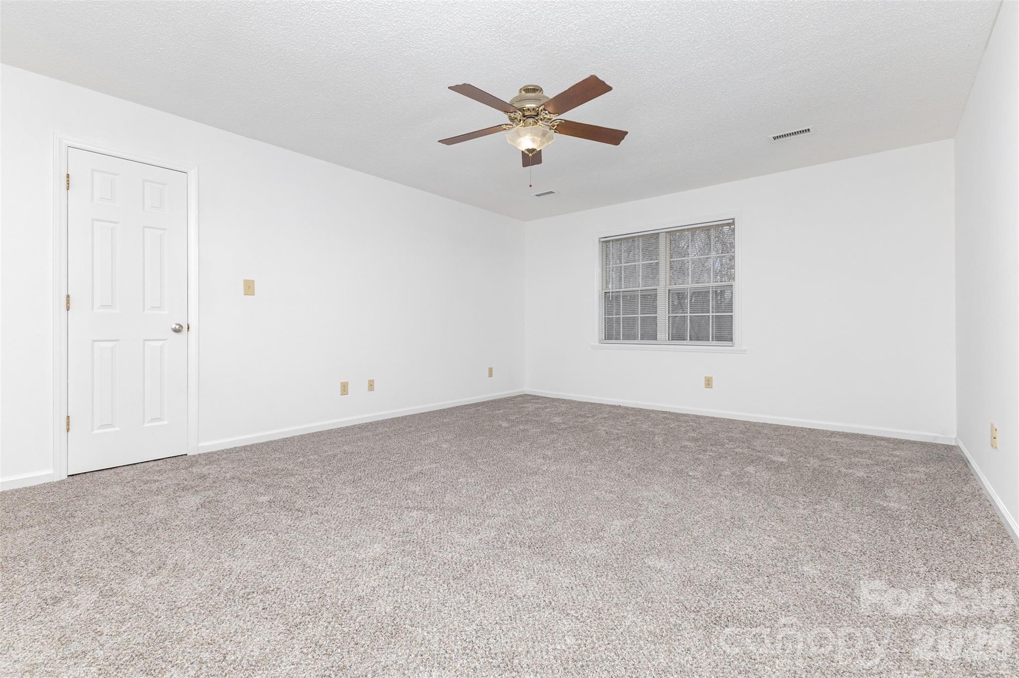 570 29th Avenue Drive Property Photo 19