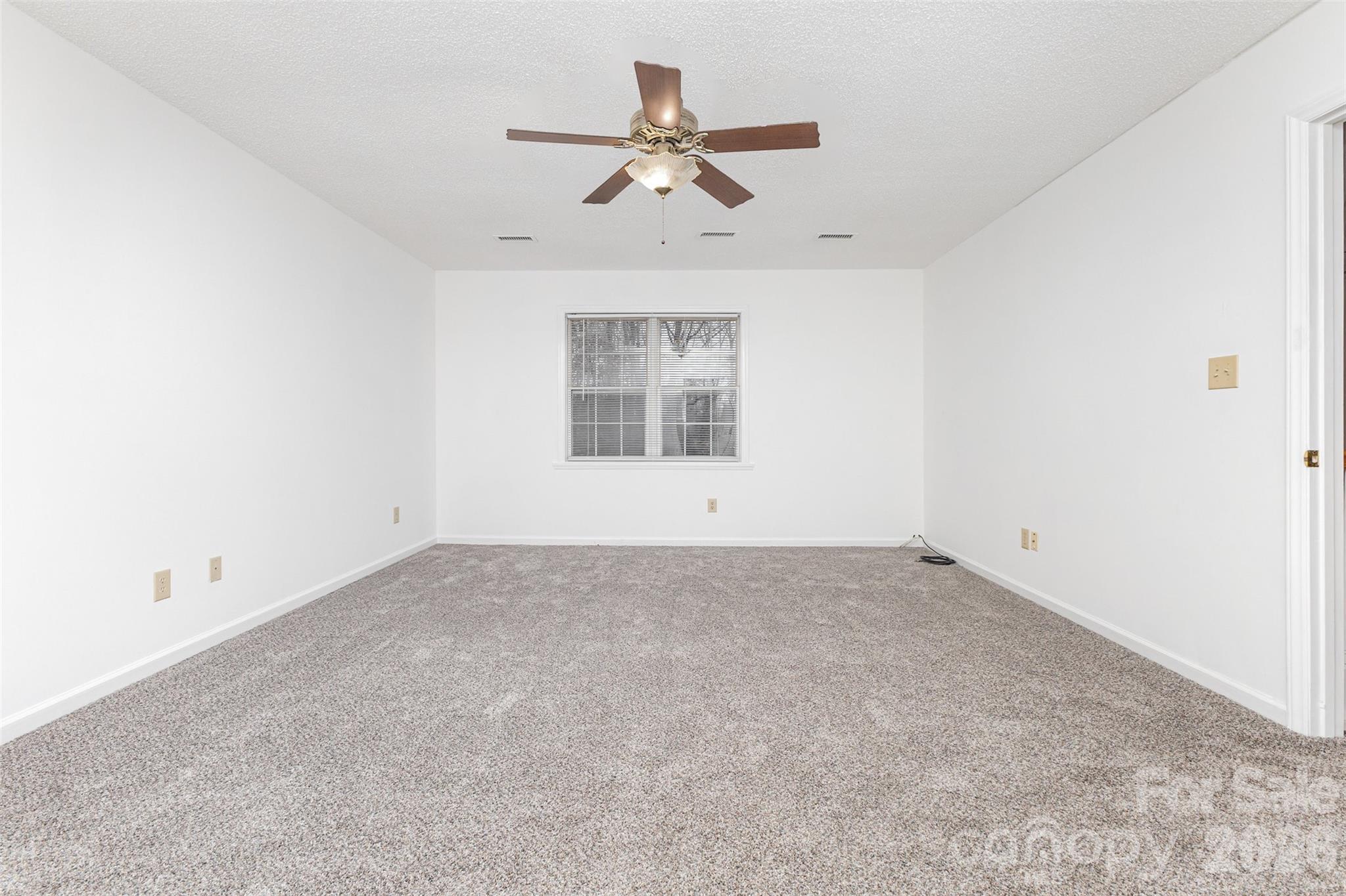 570 29th Avenue Drive Property Photo 20