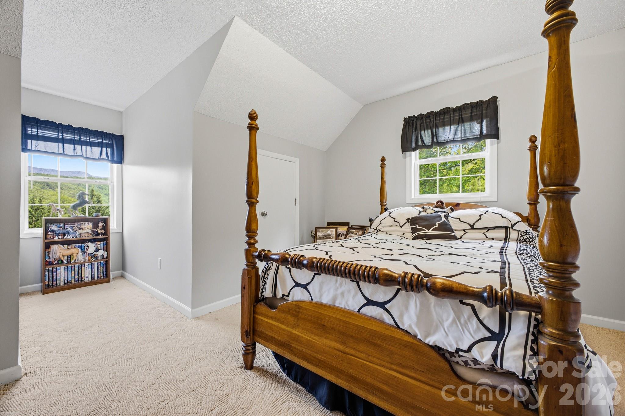 48 Open Range Drive Property Photo 9