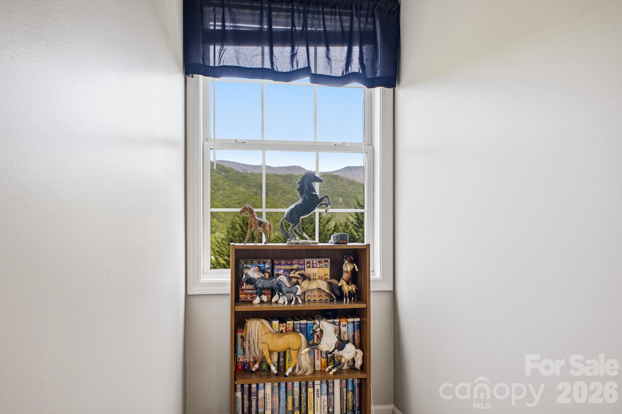 48 Open Range Drive Property Photo 11