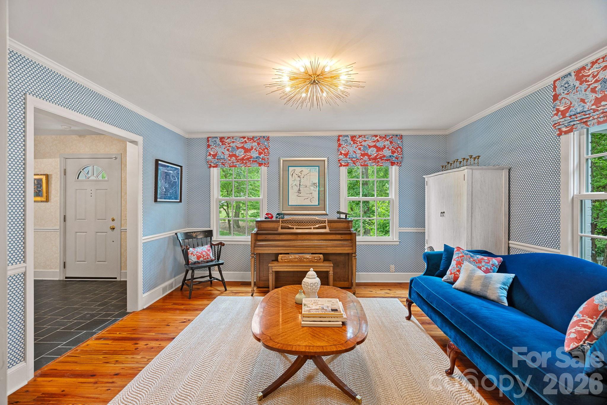 251 Ney Circle Property Photo 5