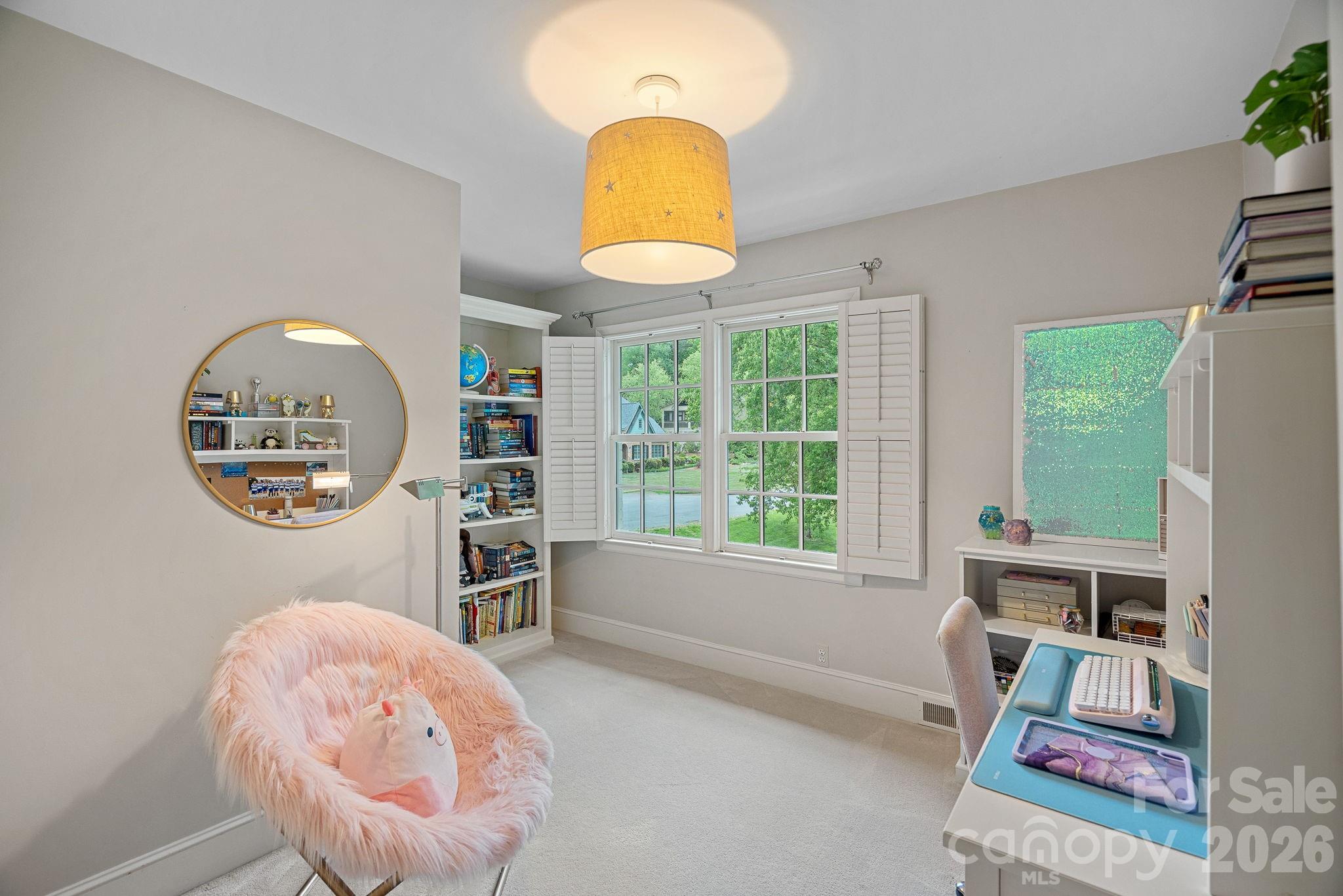 251 Ney Circle Property Photo 23