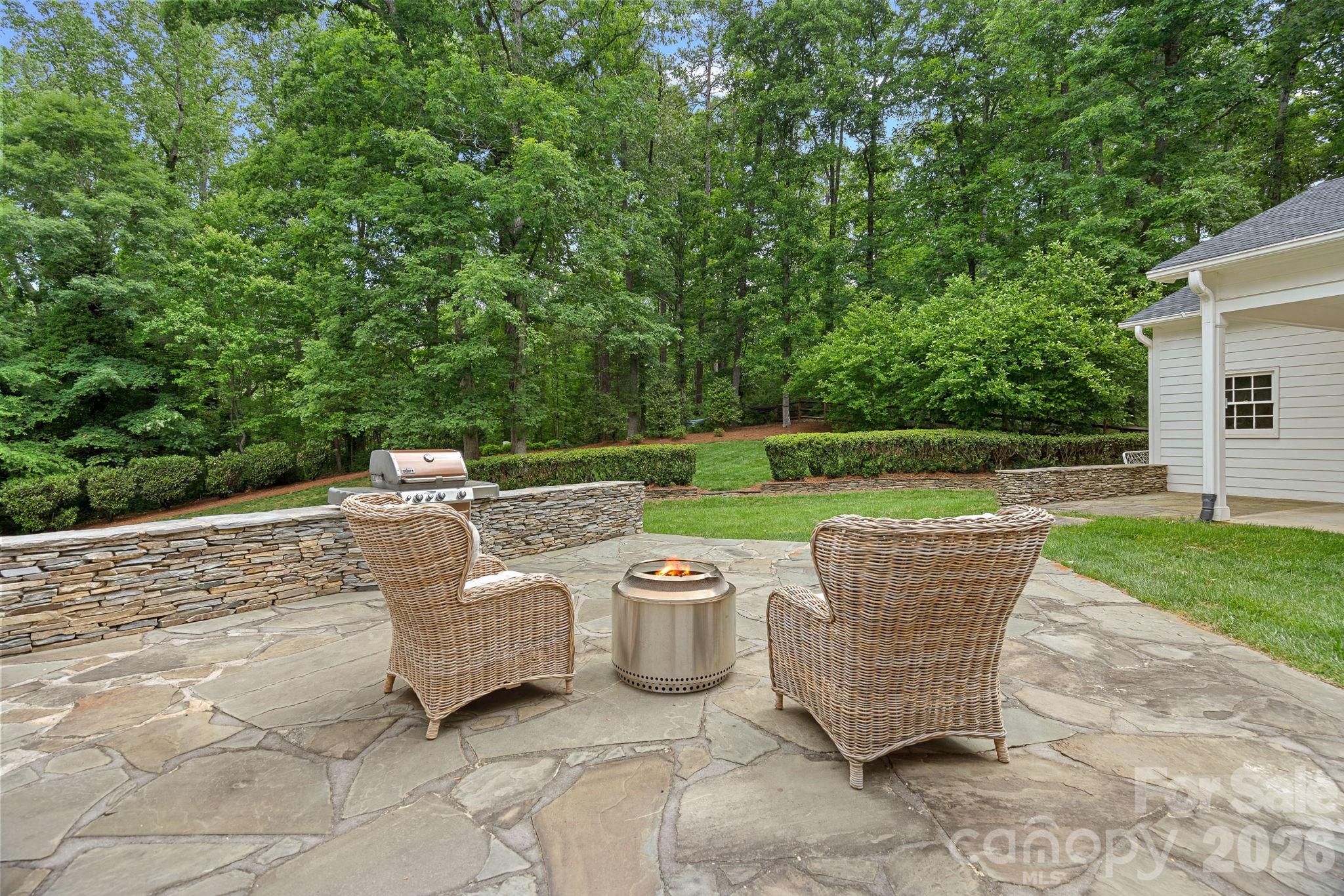 251 Ney Circle Property Photo 33
