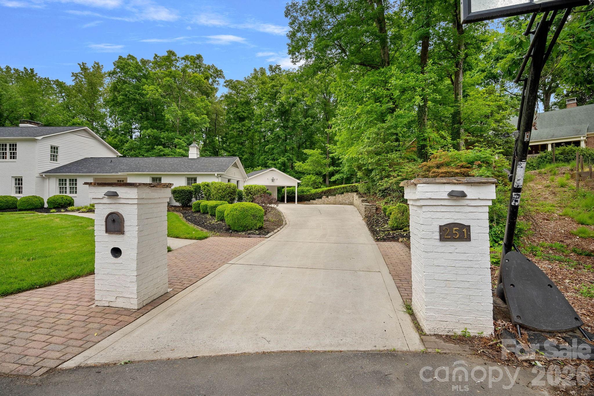 251 Ney Circle Property Photo 41