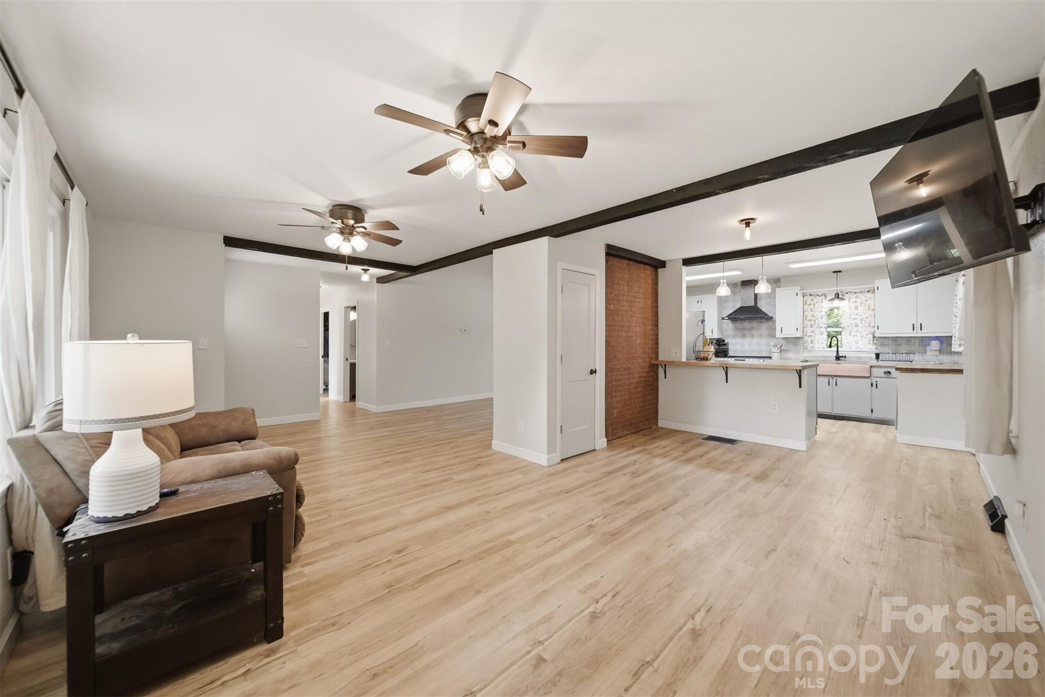 1108 Delwood Drive Property Photo 6