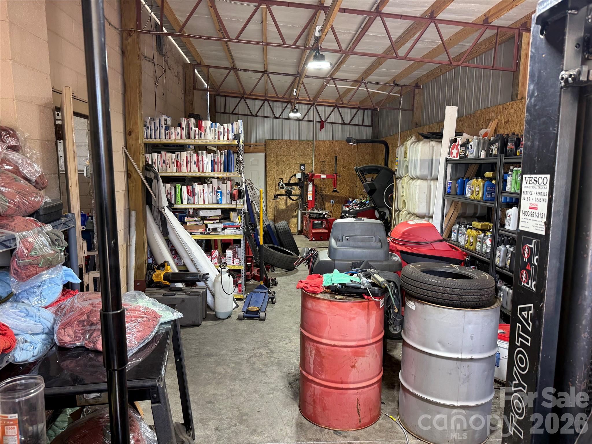 551 Main Street Property Photo 13
