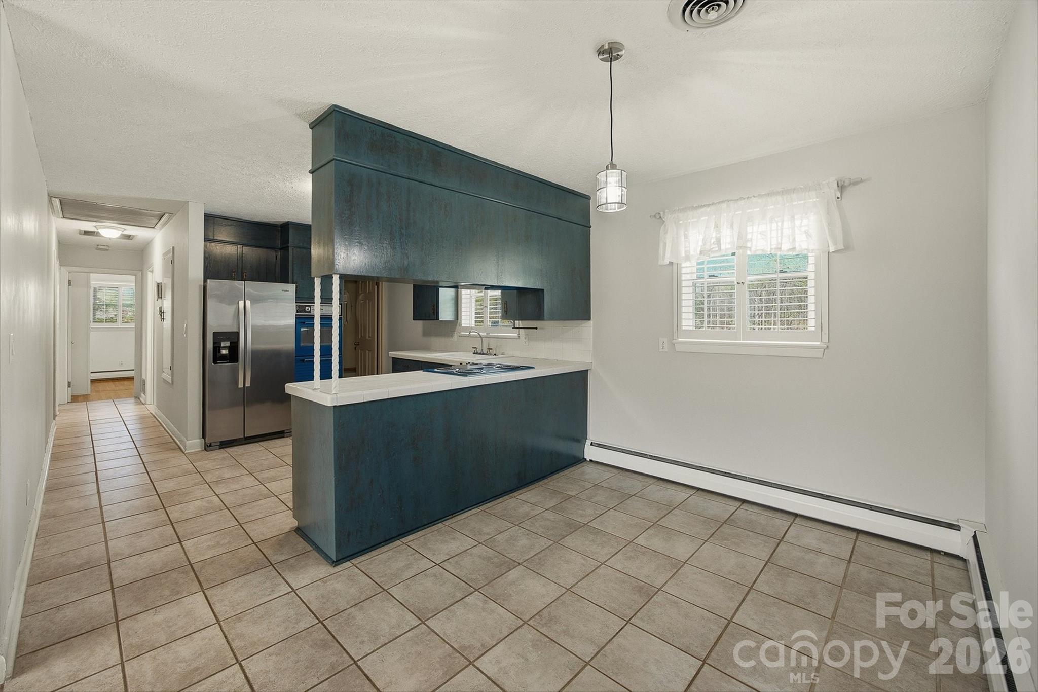 2174 Chester Avenue Property Photo 23